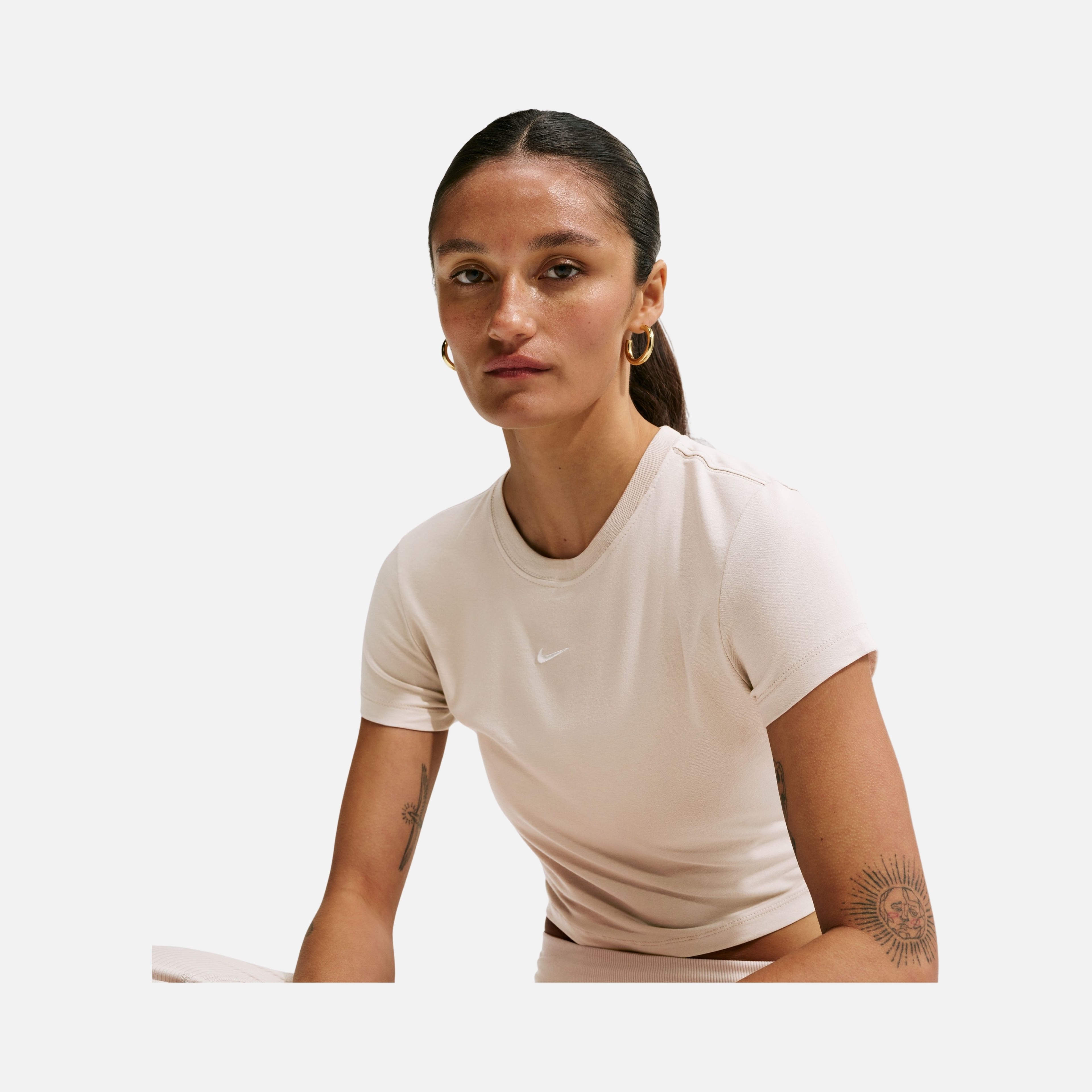 Nike Sportswear Chill Knit Crop Kadın Tişört