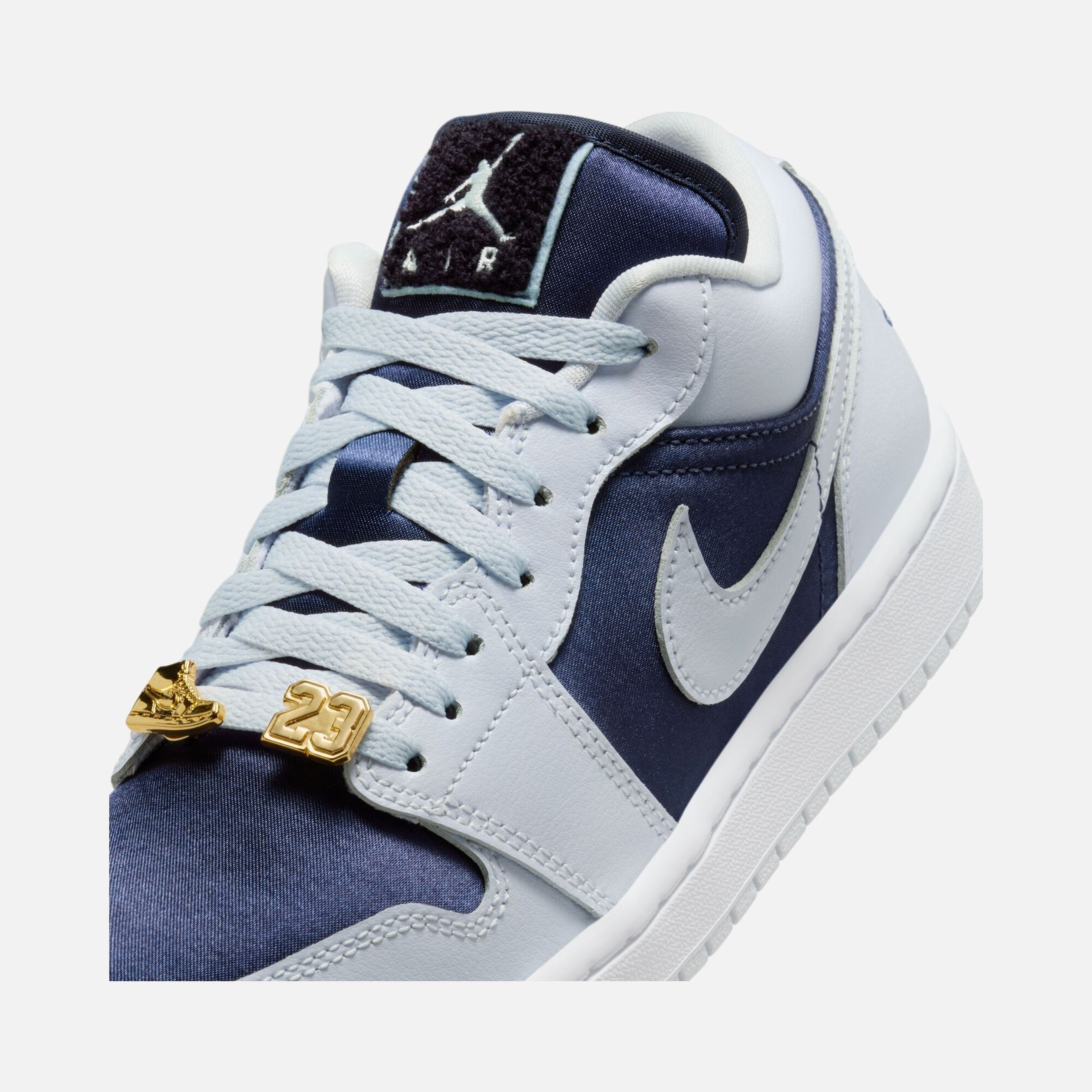 Nike Air Jordan 1 Low "Football Grey" Kadın Spor Ayakkabı