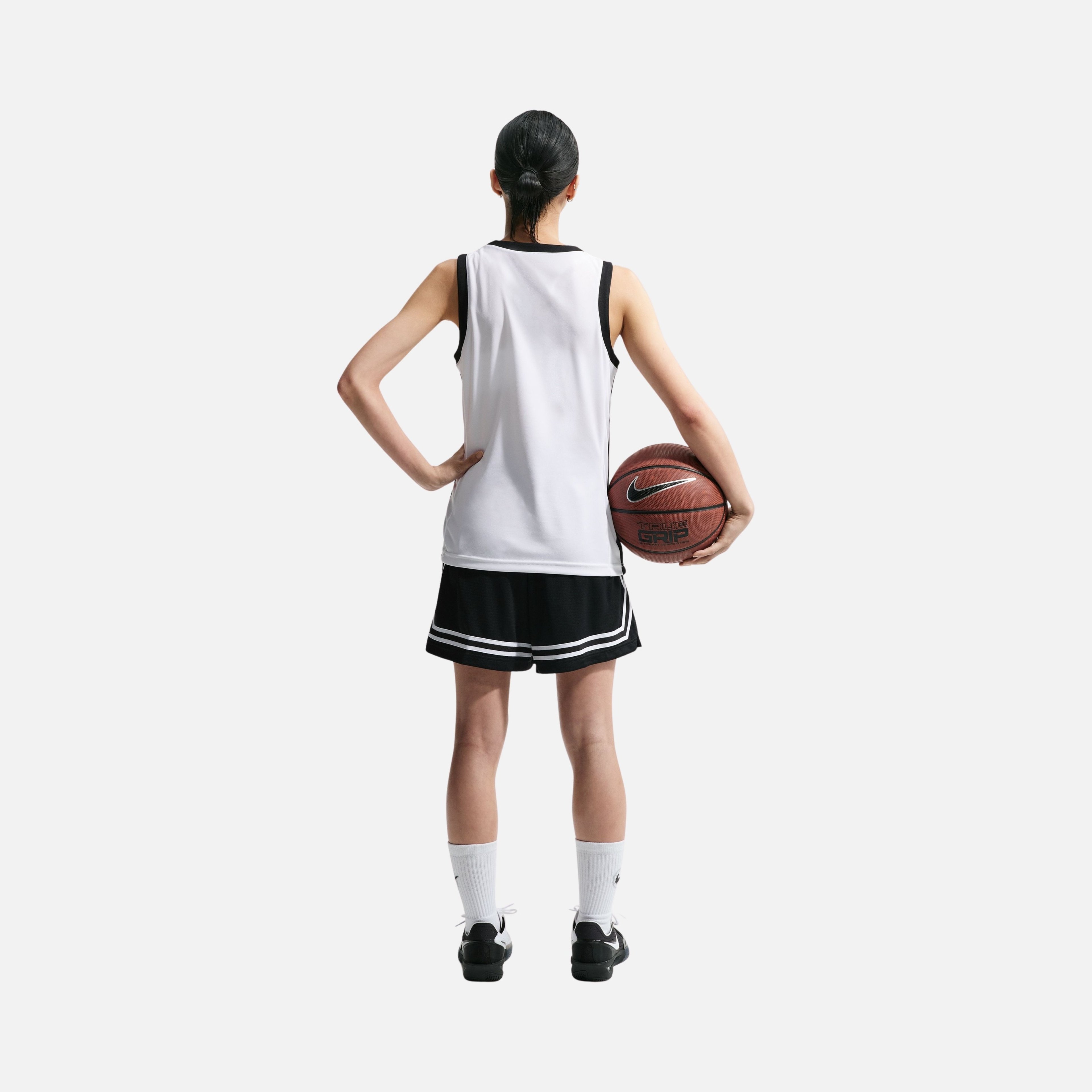 Nike W Crossover Basketball 5" Kadın Şort