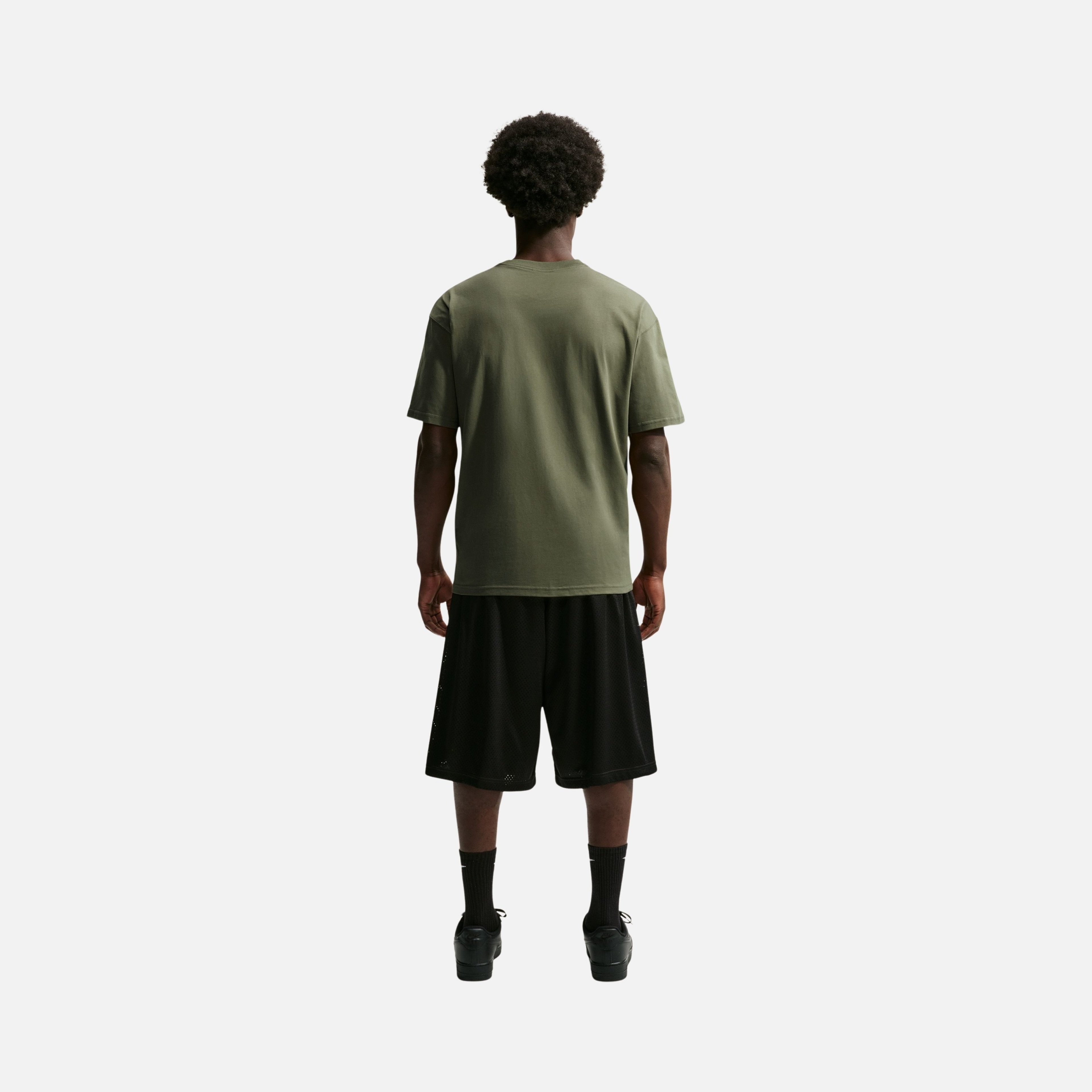 Nike Standard Issue Dri-FIT Erkek Tişört