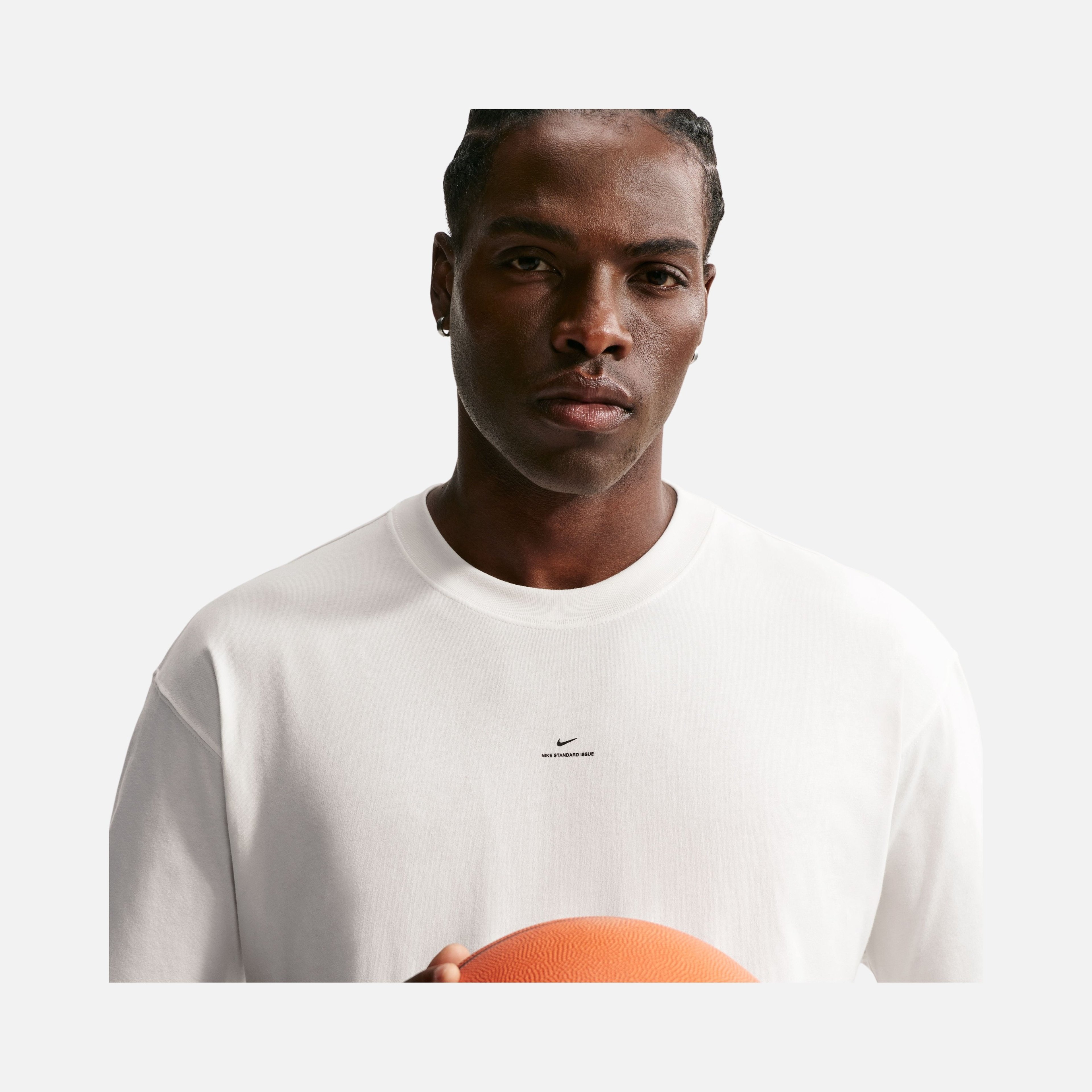Nike Standard Issue Dri-FIT Erkek Tişört