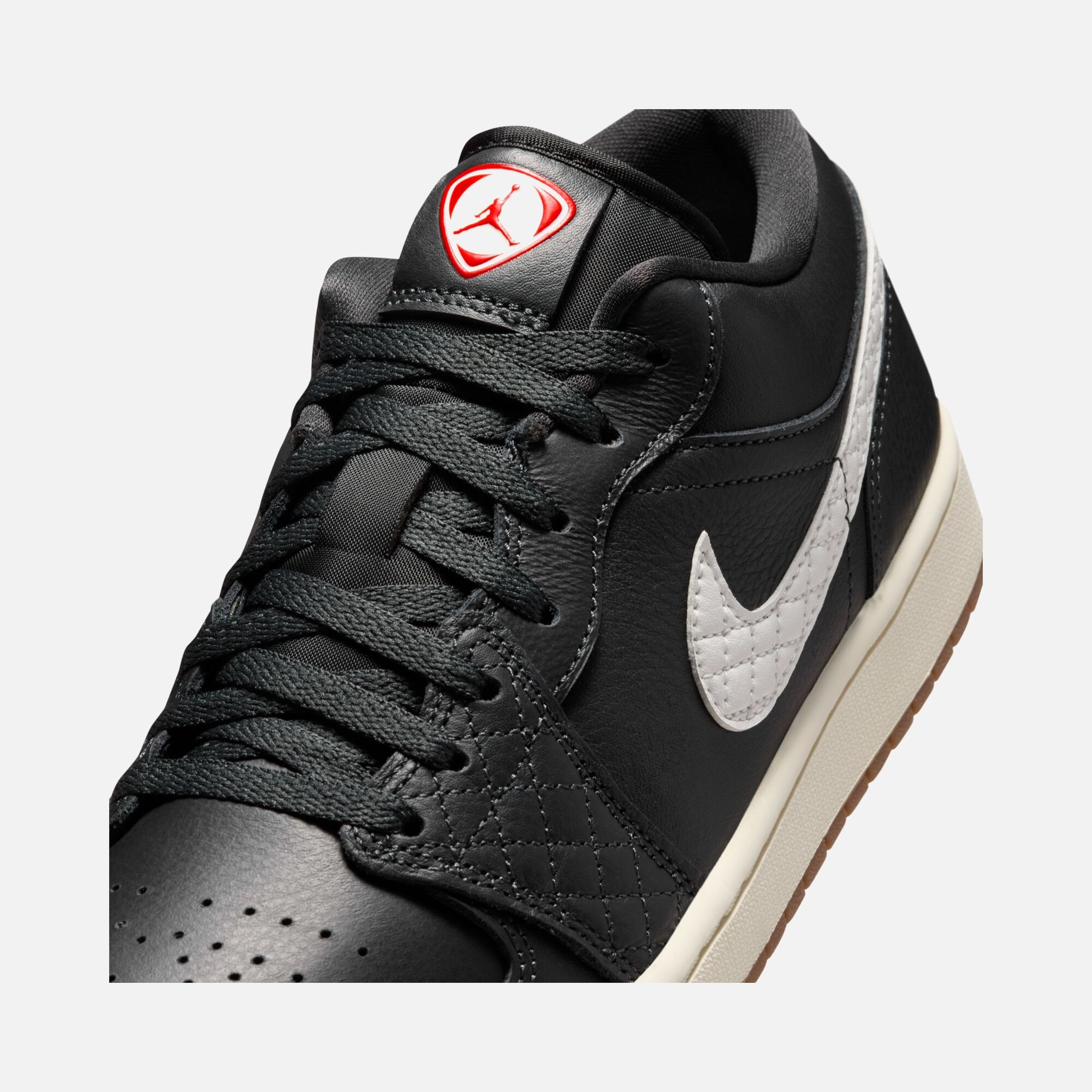 Nike Air Jordan 1 Low SE V2 Erkek Spor Ayakkabı