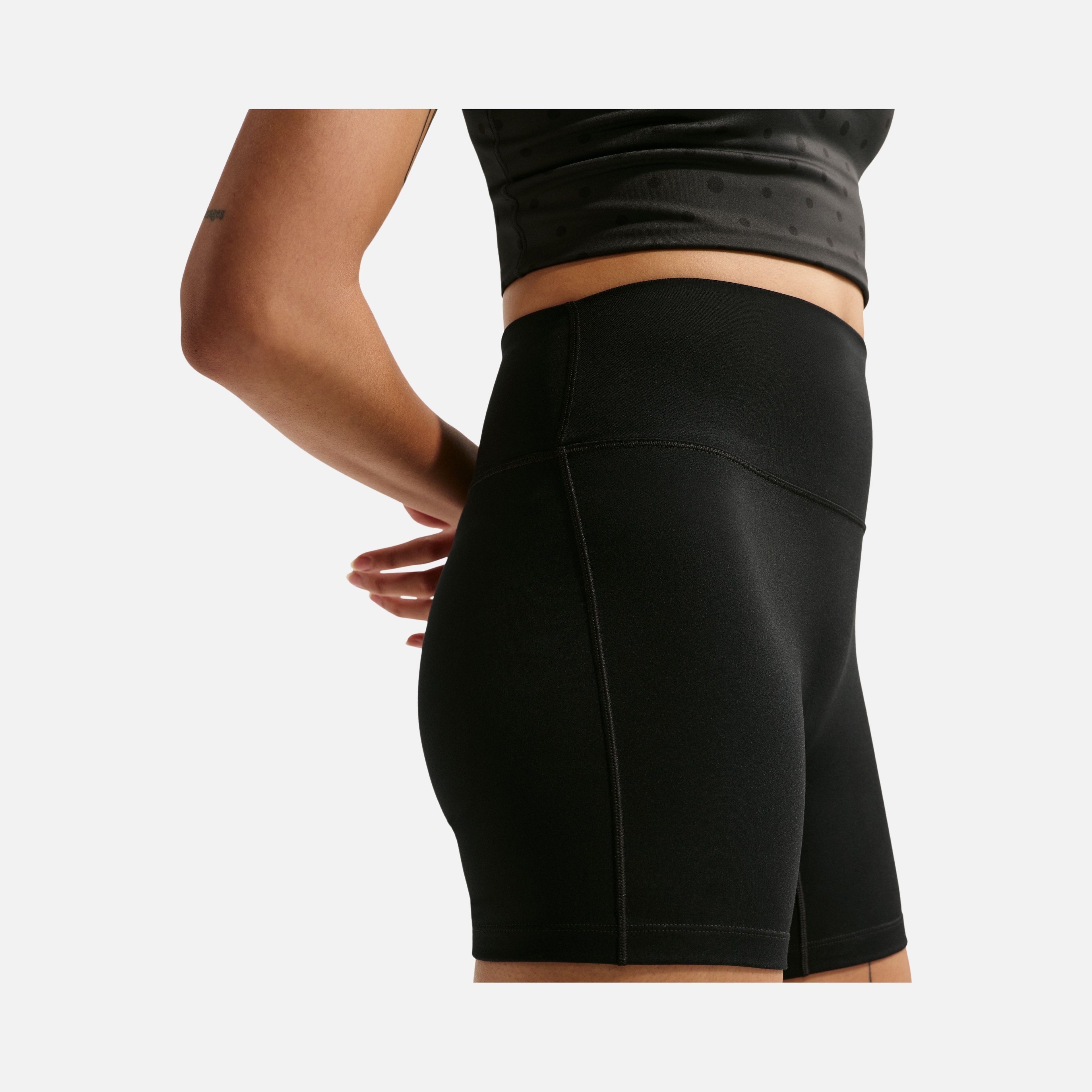 Nike Dri-Fit One Hr 5 In Short Useam Kadın Tayt