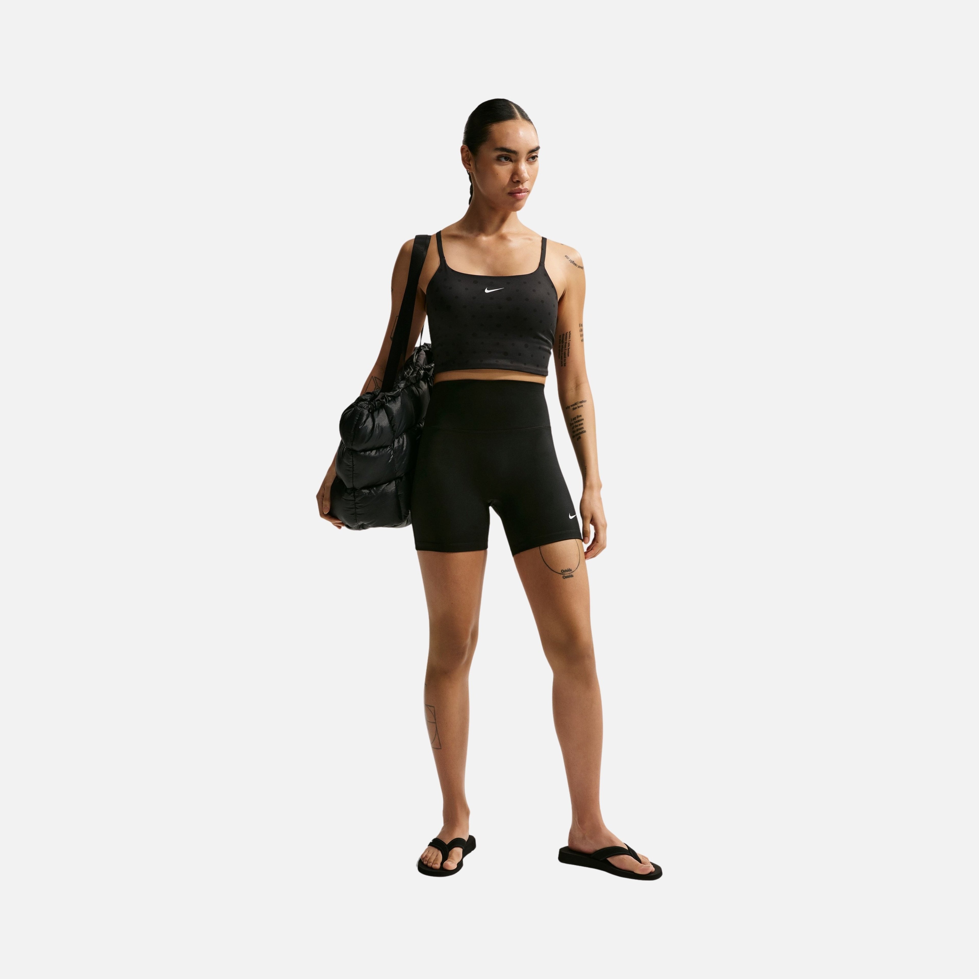 Nike Dri-Fit One Hr 5 In Short Useam Kadın Tayt