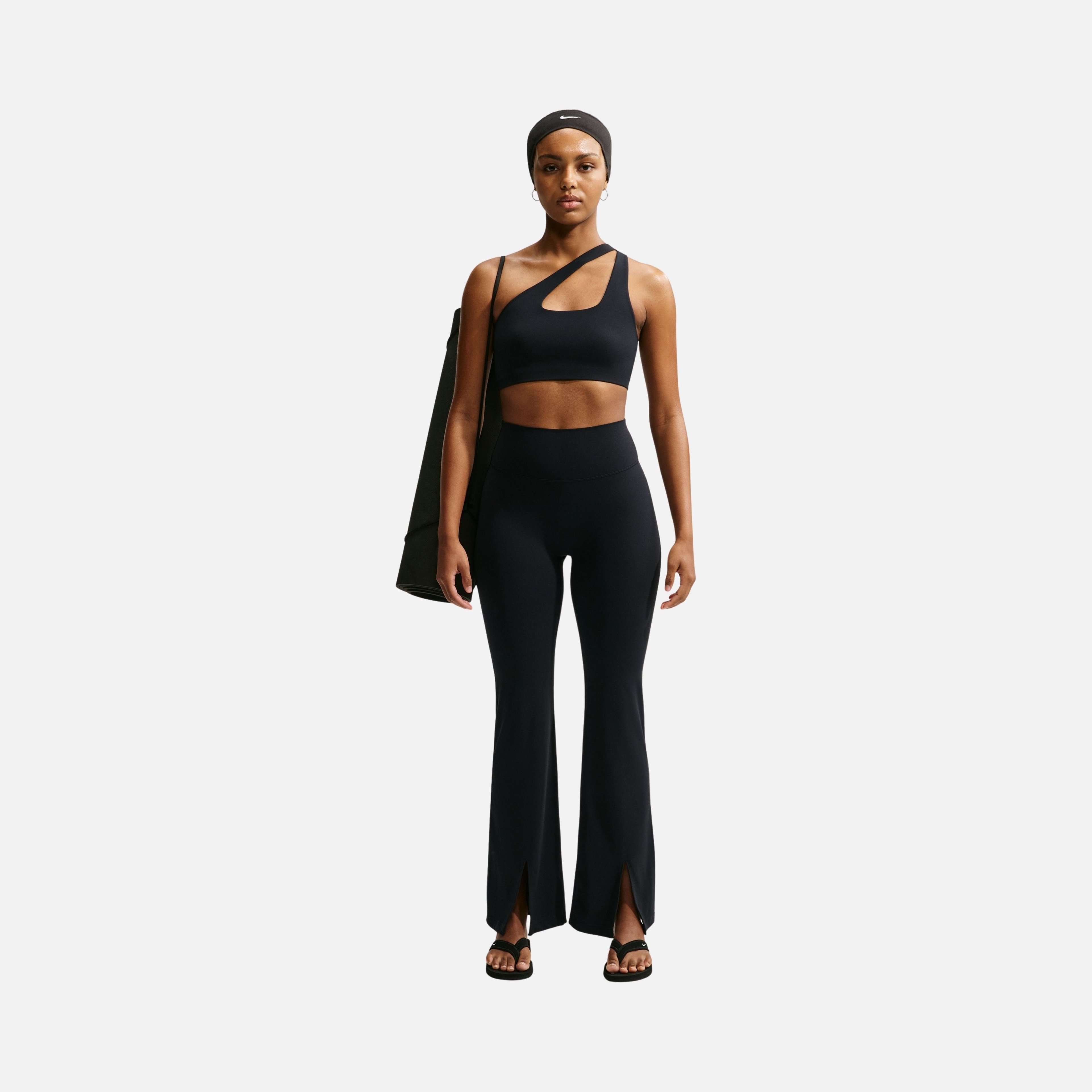 Nike Zenvy Light-Support Sports Kadın Bra