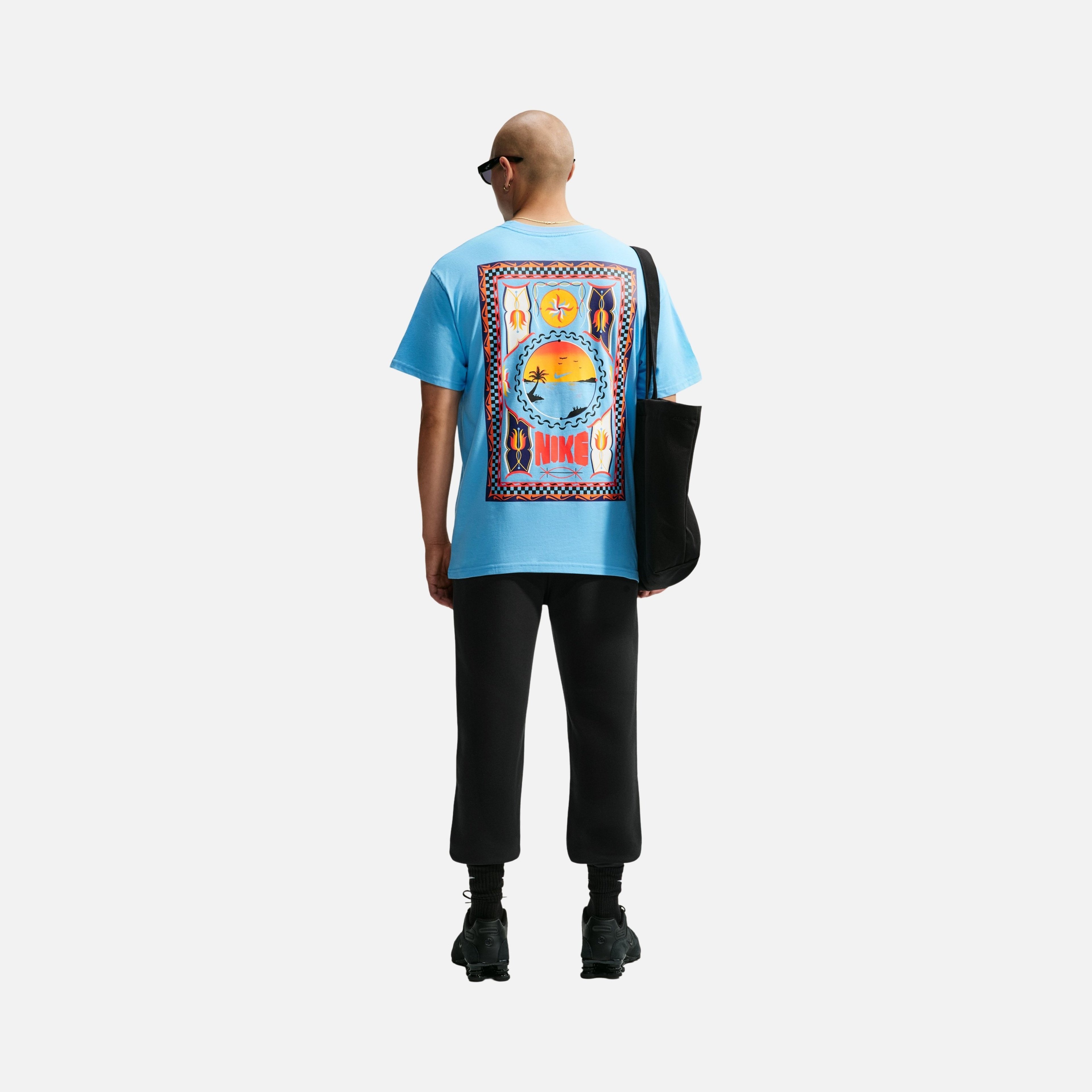 Nike Sportswear Loose Palm Tree Erkek Tişört