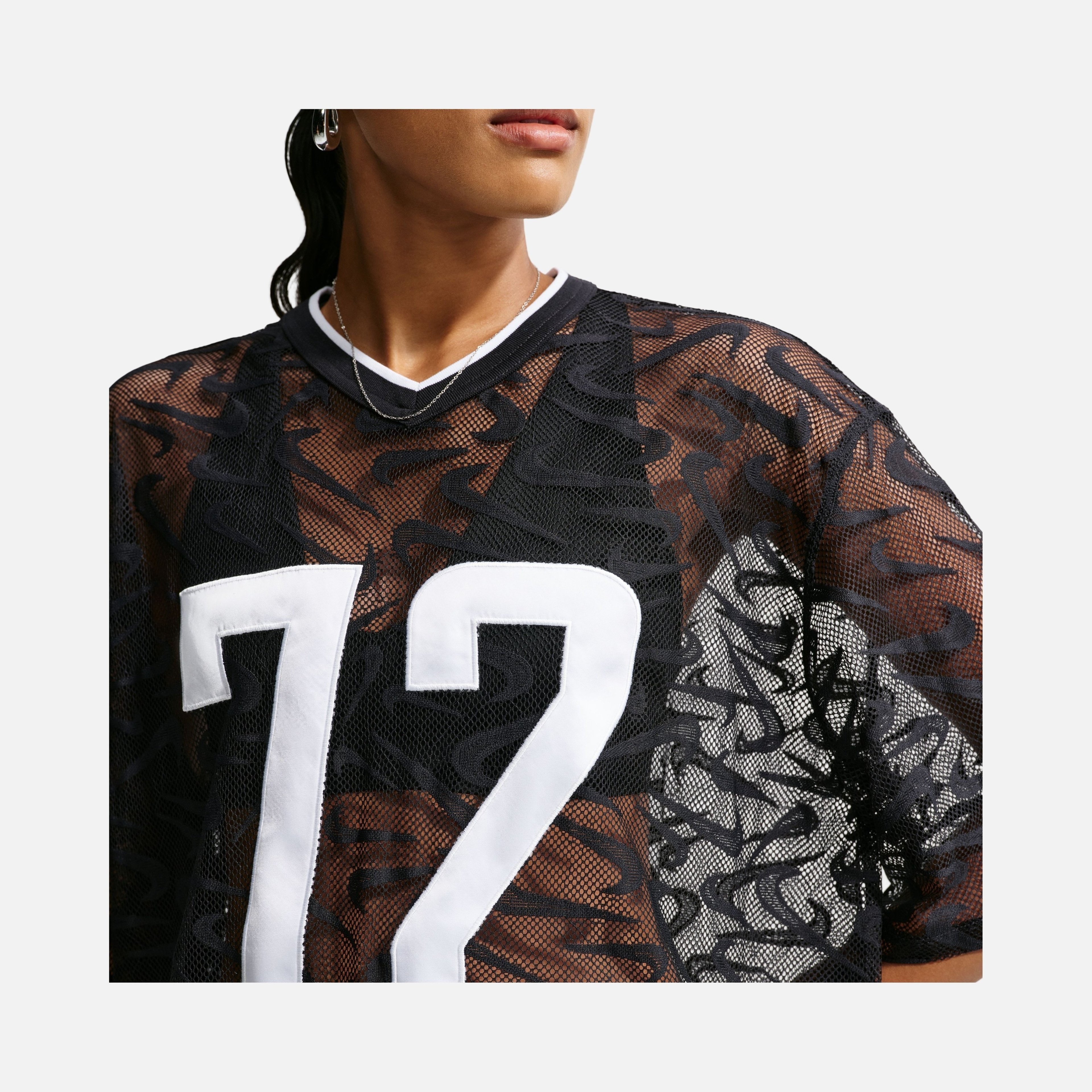 Nike Chill Woven Lace Kadın Tişört