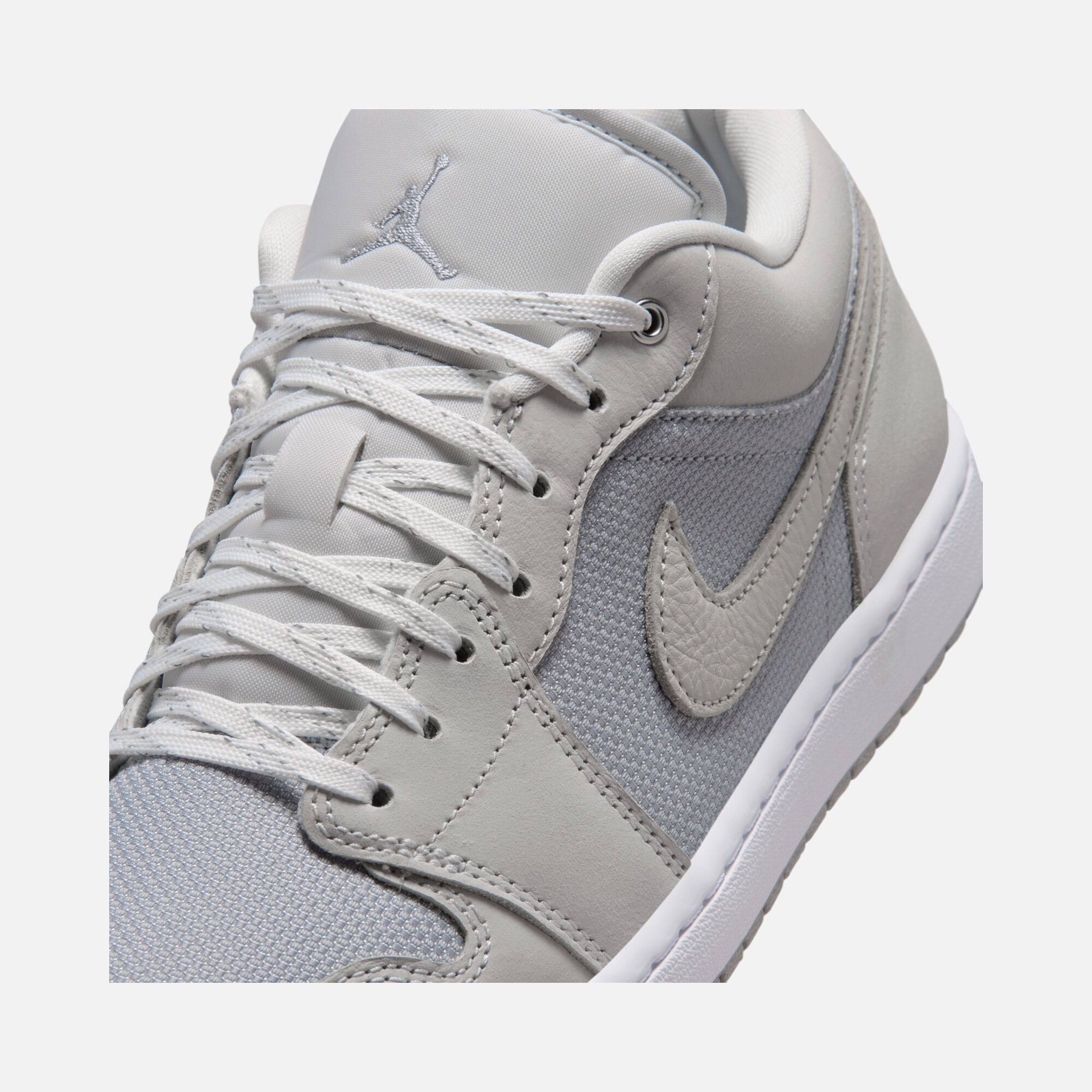 Nike Air Jordan 1 Low SE "Soft Pearl Grey" Erkek Spor Ayakkabı