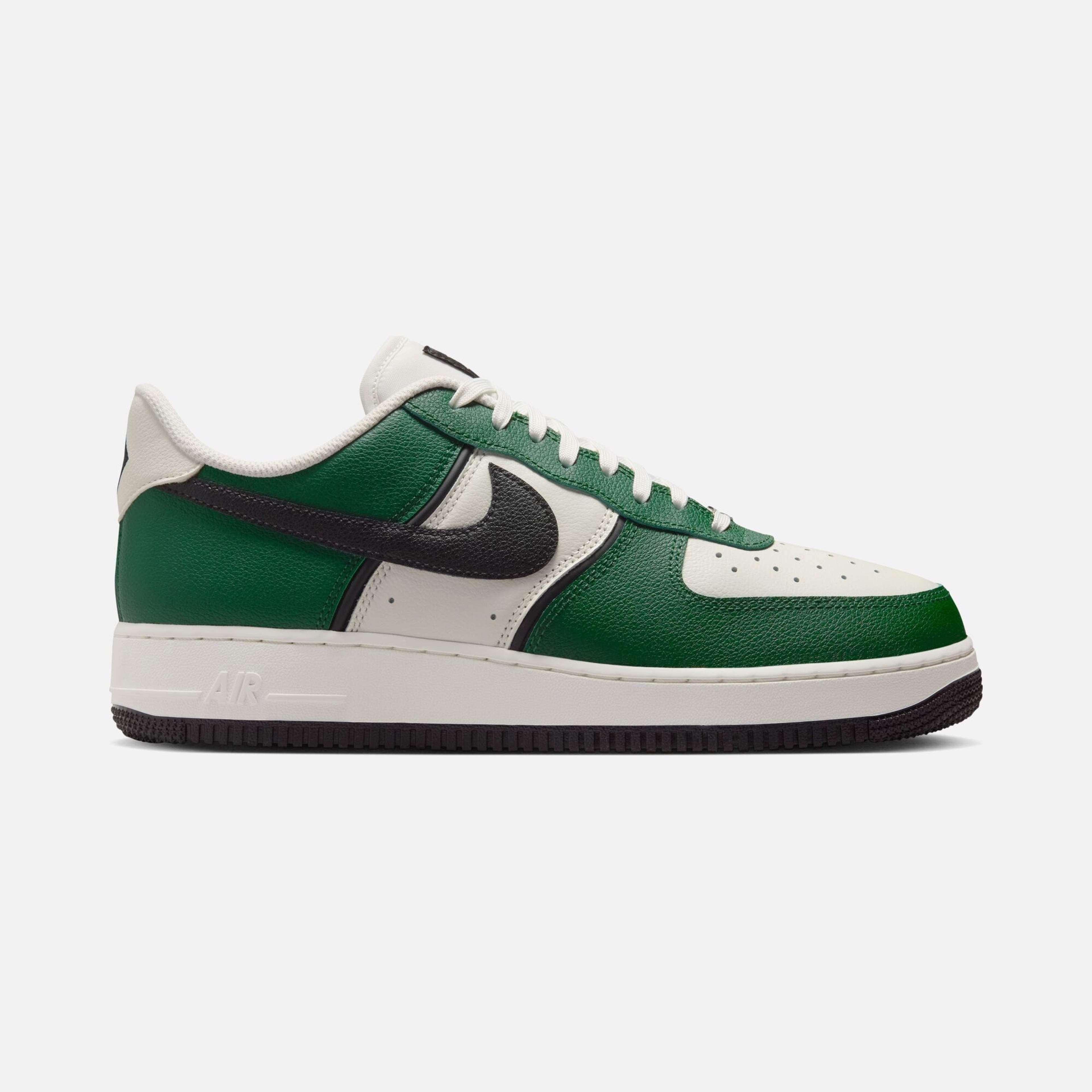 Nike Air Force 1 '07 Lv8 Sport Erkek Spor Ayakkabı
