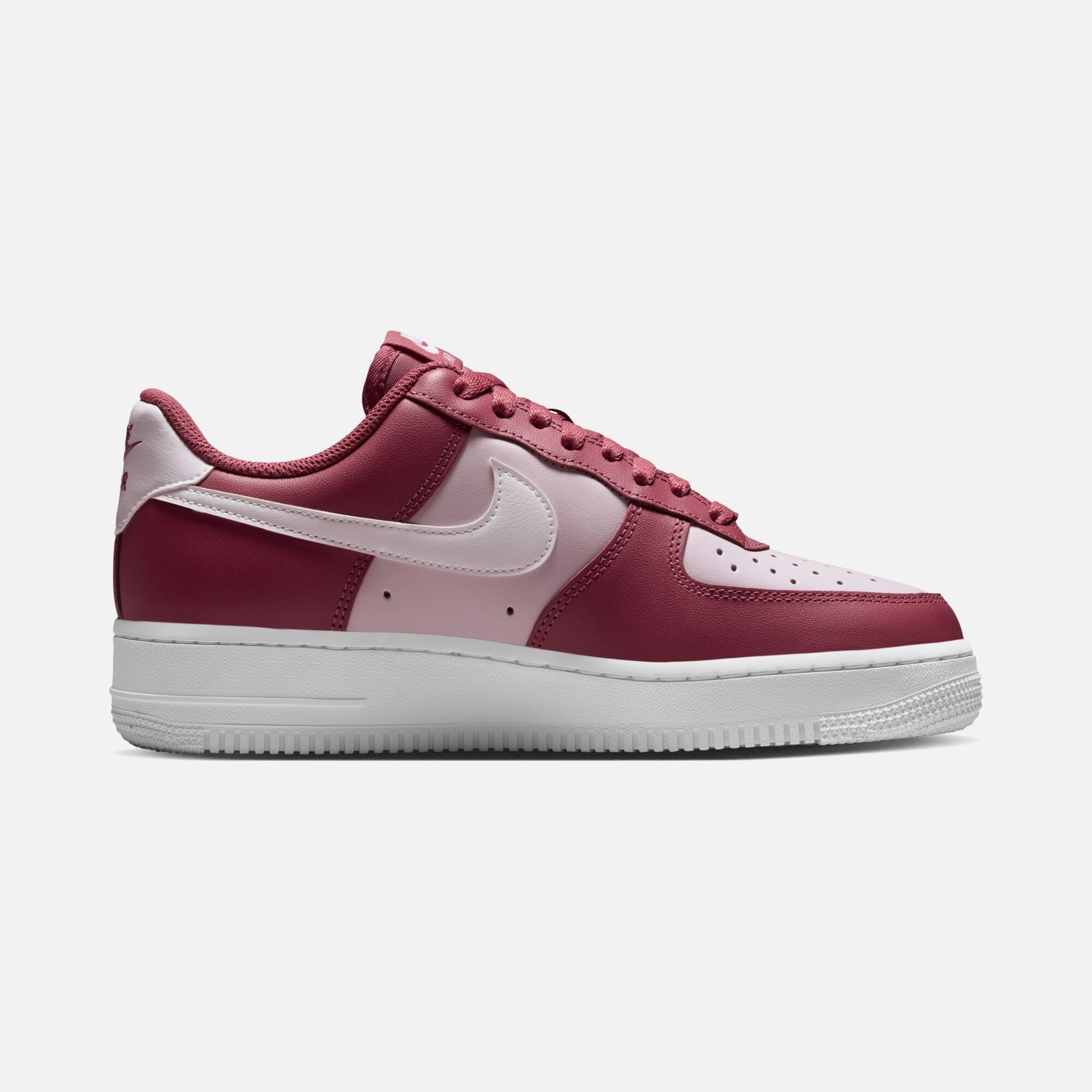Nike Air Force 1 '07 W Kadın Spor Ayakkabı