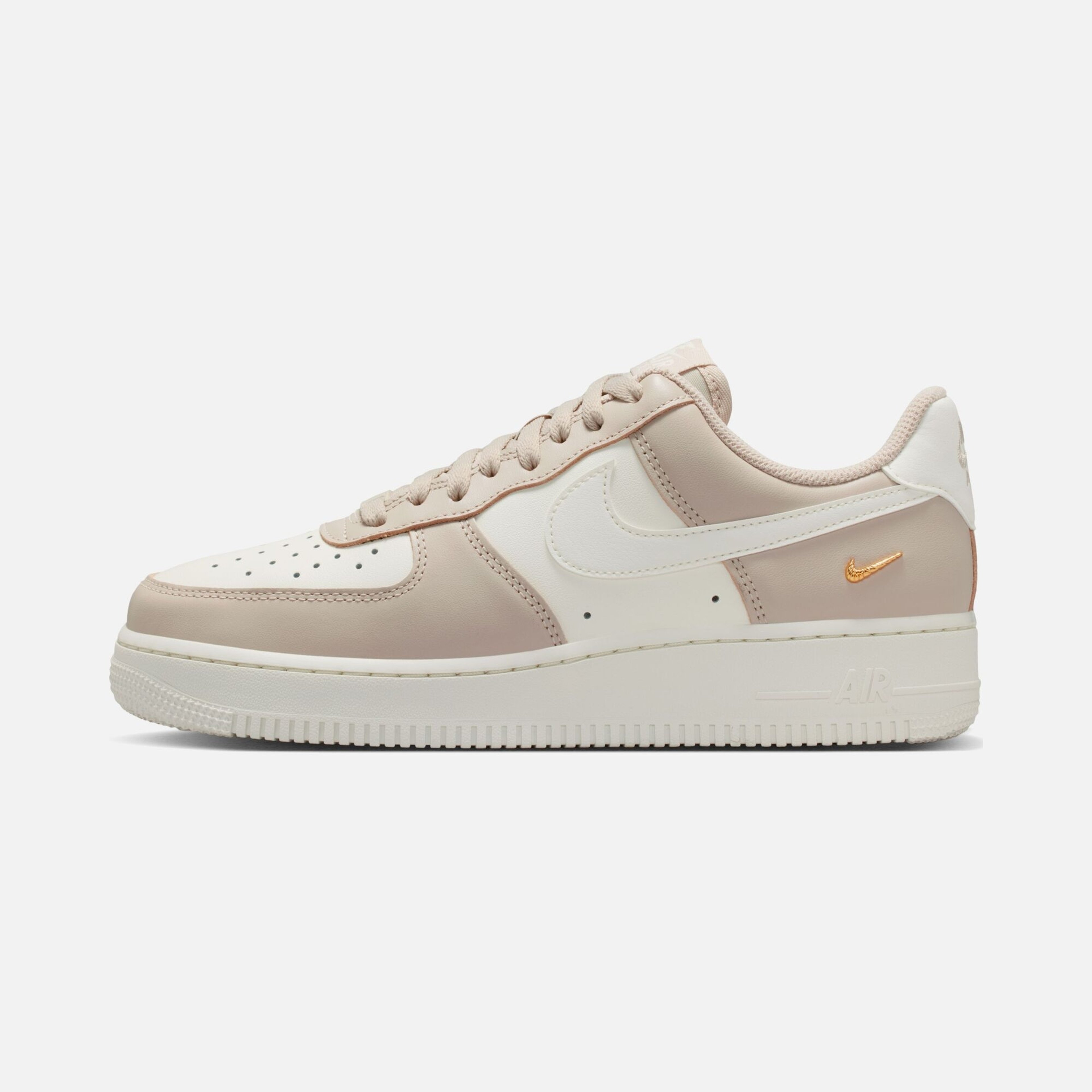 Nike Air Force 1 '07 W Kadın Spor Ayakkabı
