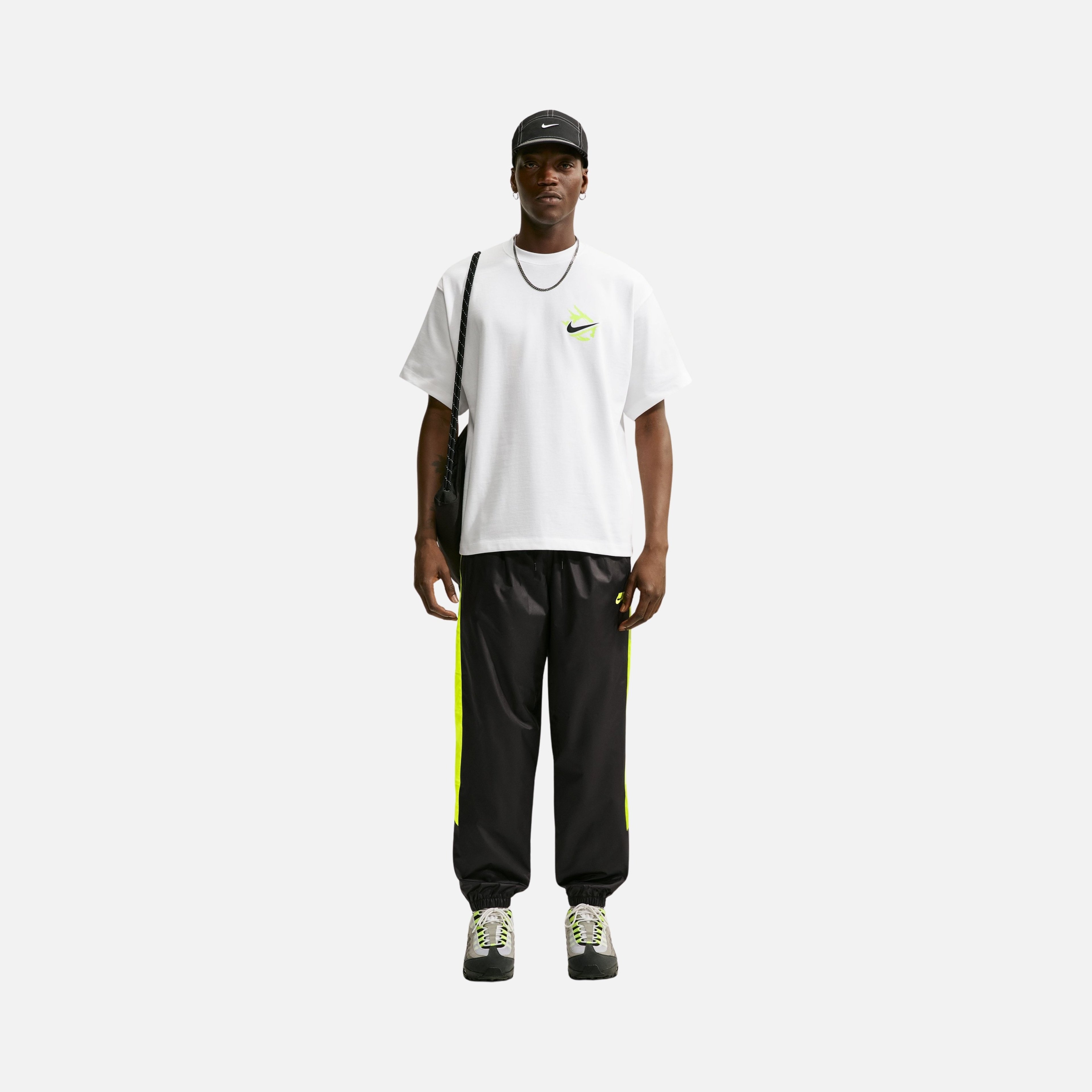 Nike Solo Swoosh Gpx Erkek Tişört