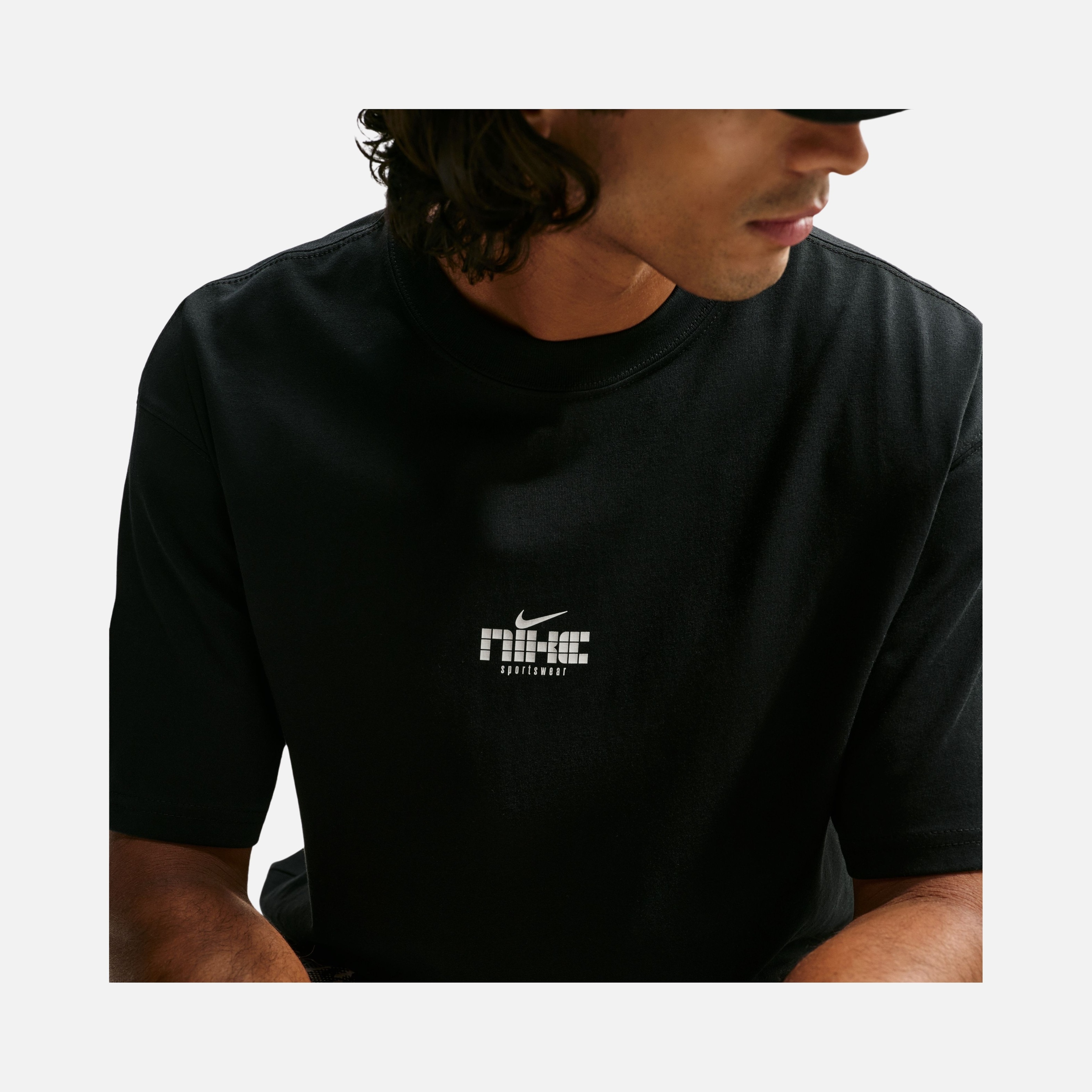 Nike Sportswear Loose Fit Mesh Erkek Tişört