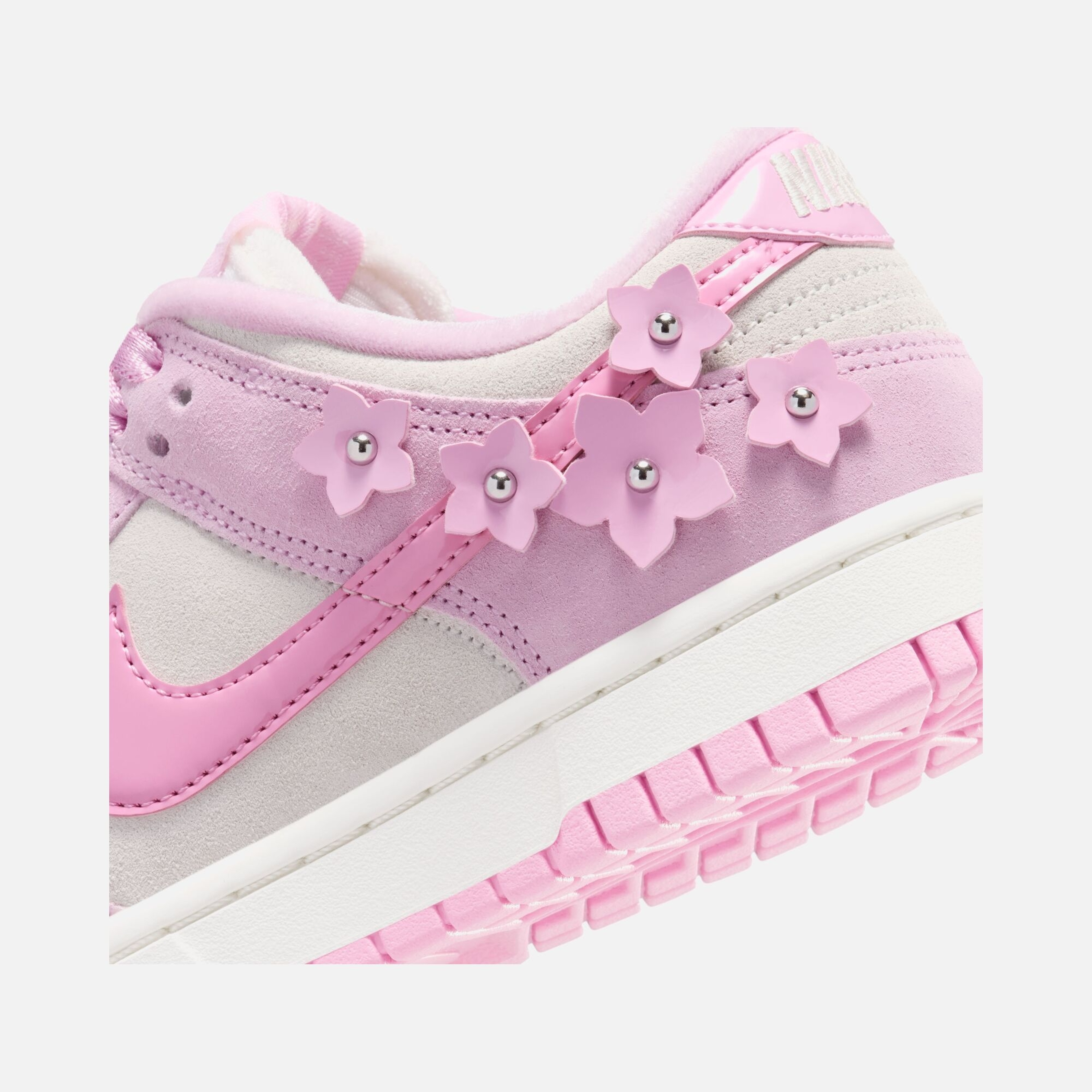 Nike Dunk Low SE "Florette" Kadın Spor Ayakkabı