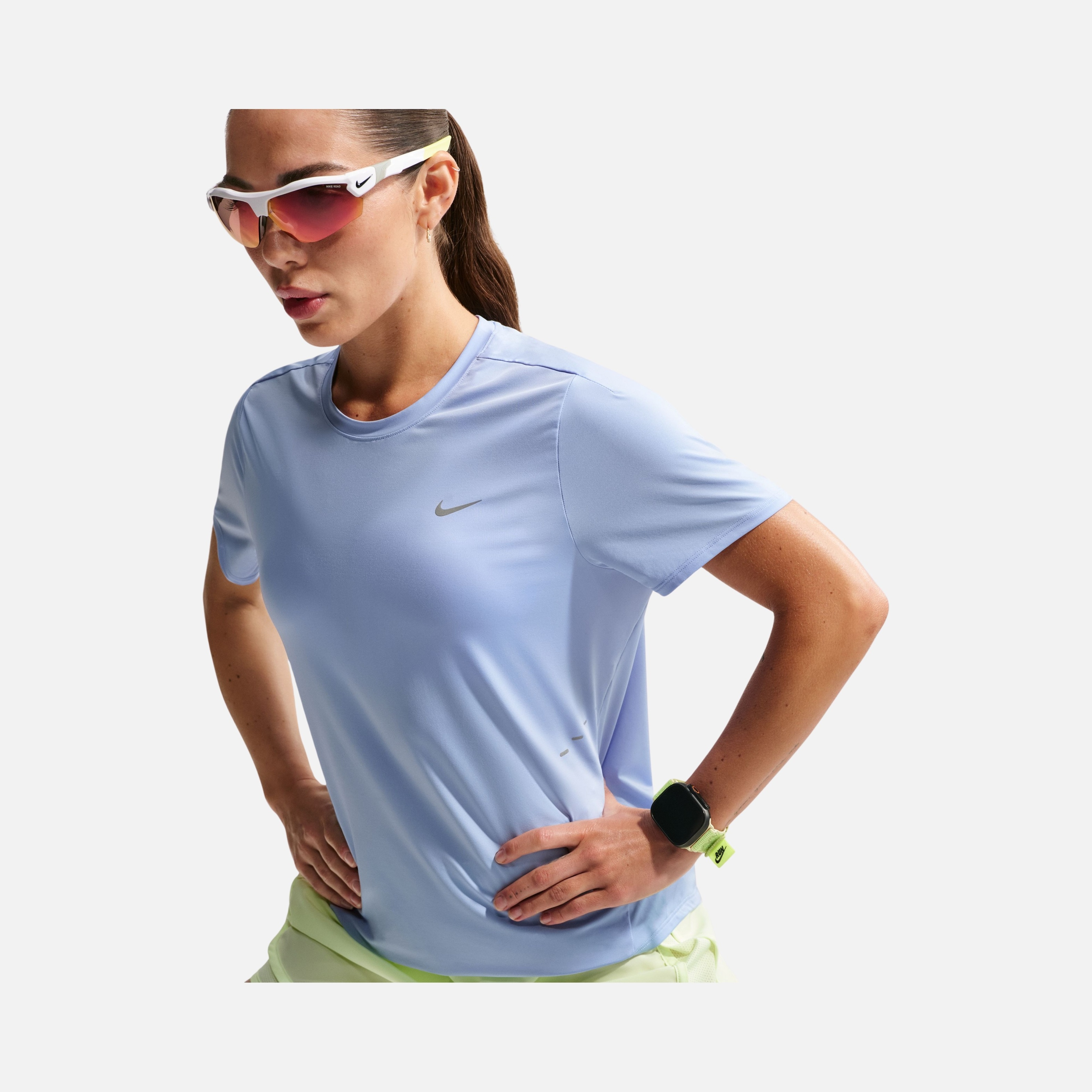 Nike Swift Dri-FIT Running Kadın Tişört