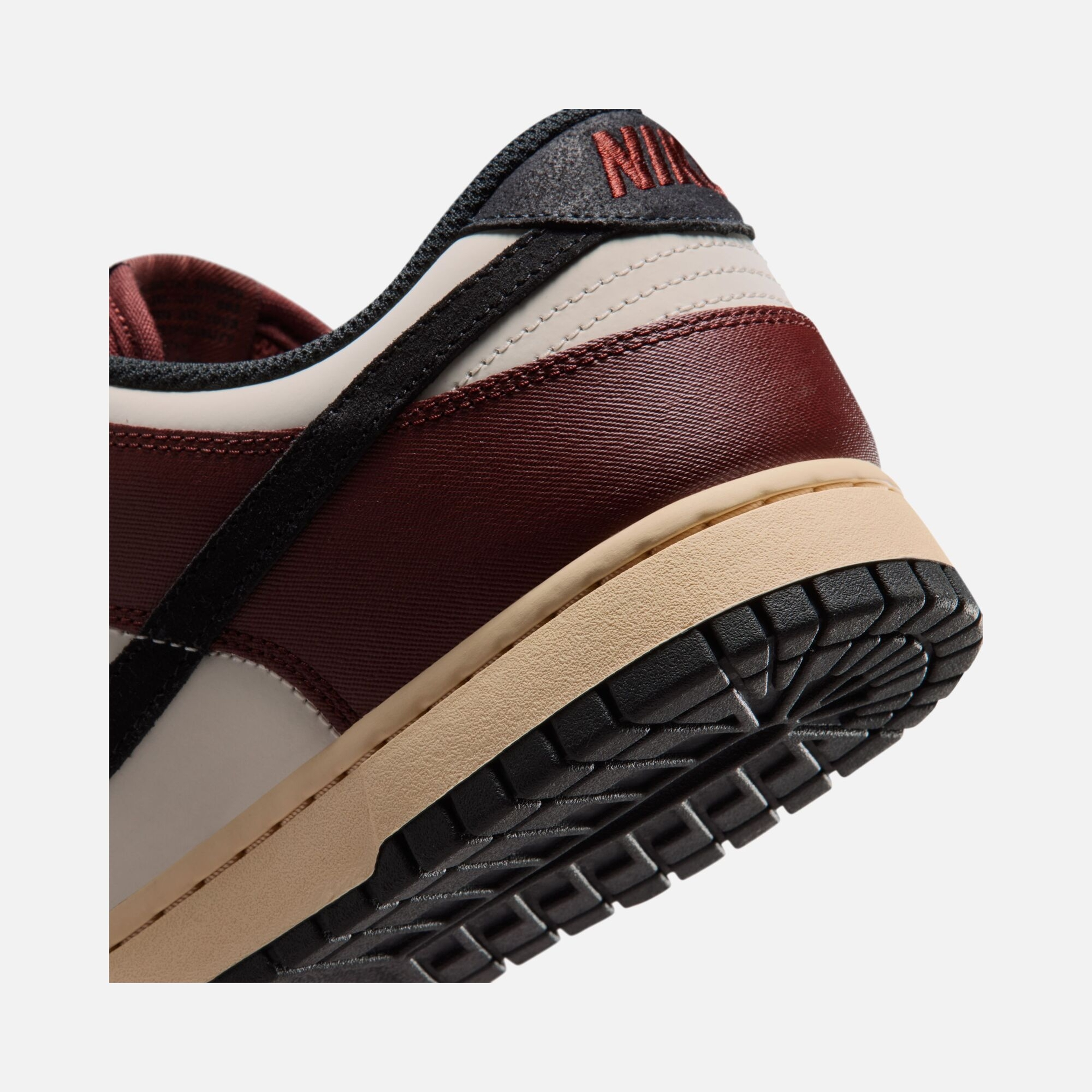 Nike Dunk Low Retro FA26 Erkek Spor Ayakkabı