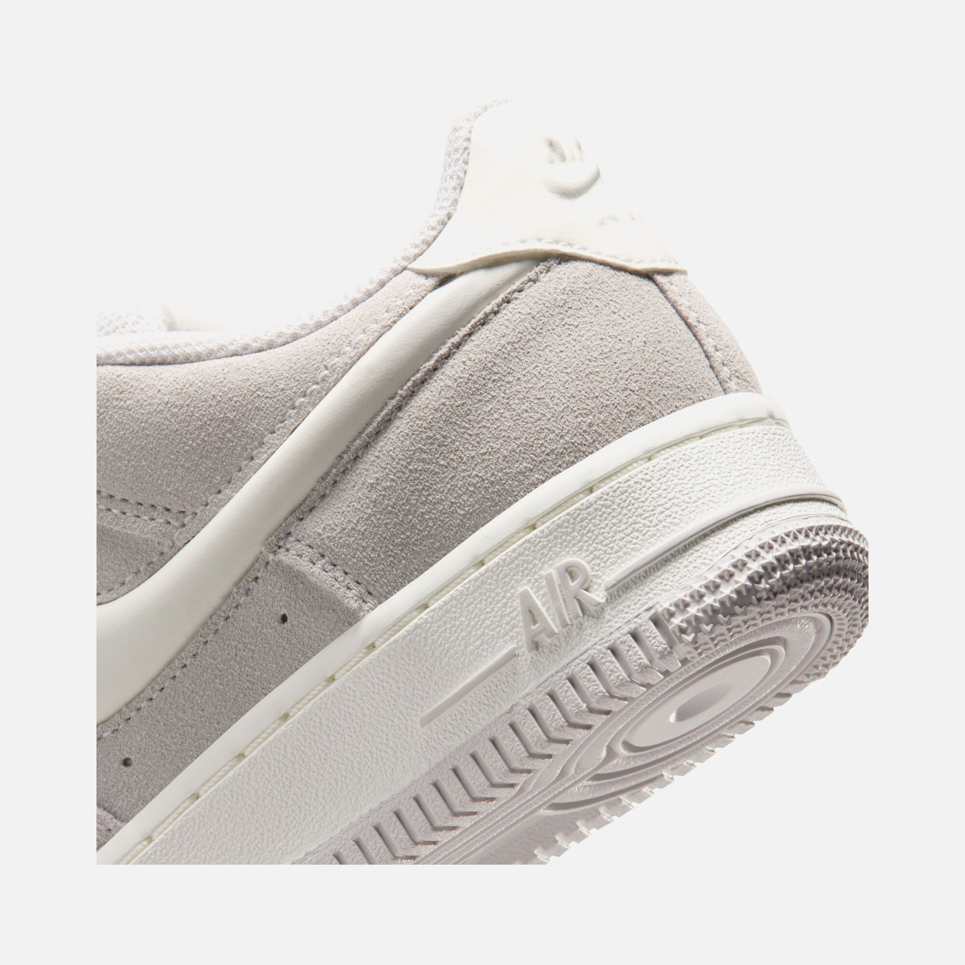 Nike Air Force LV8 (Gs) Çocuk Spor Ayakkabı