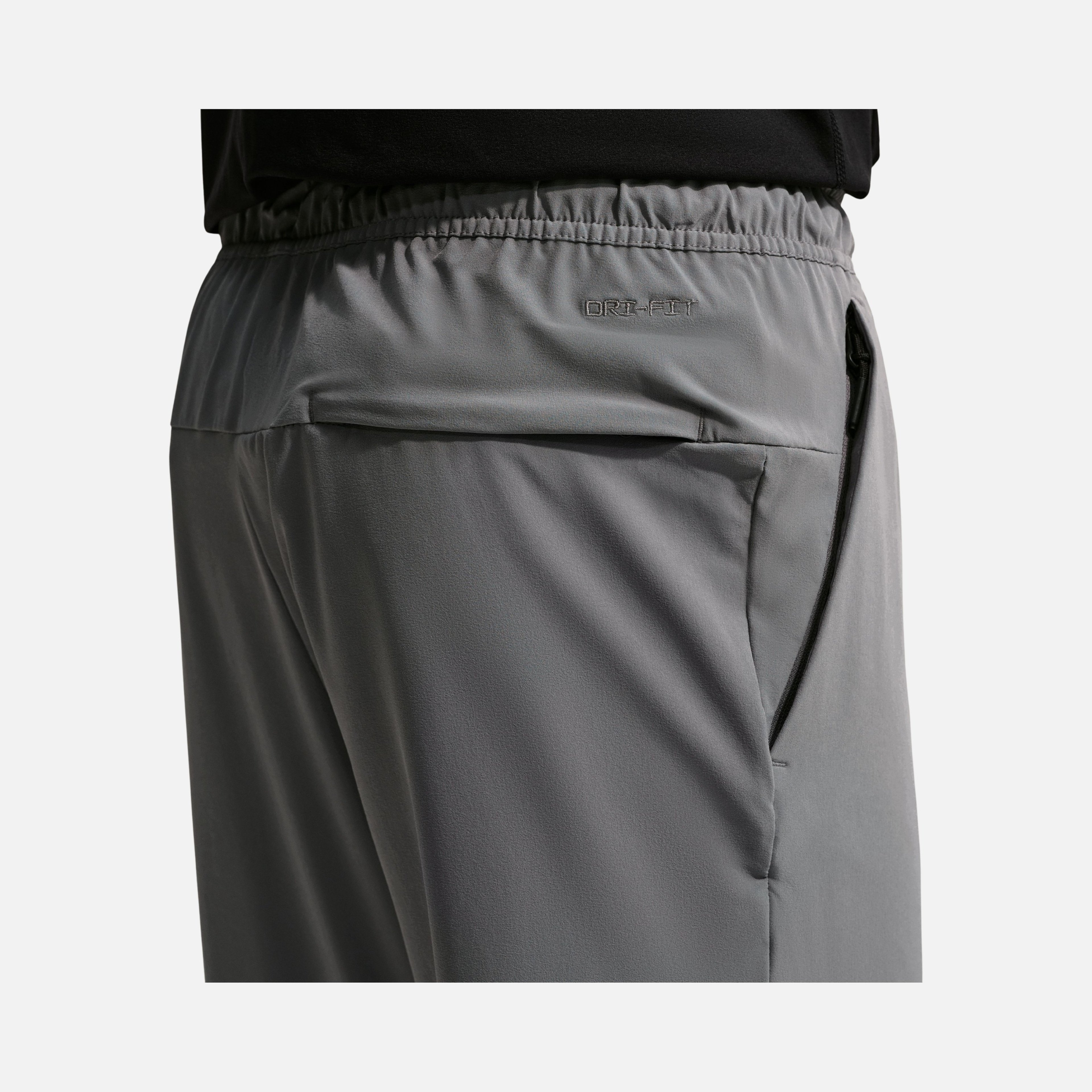 Nike Dri-Fit Unlimited Tapered Leg Cuff Versatile Erkek Pantolon