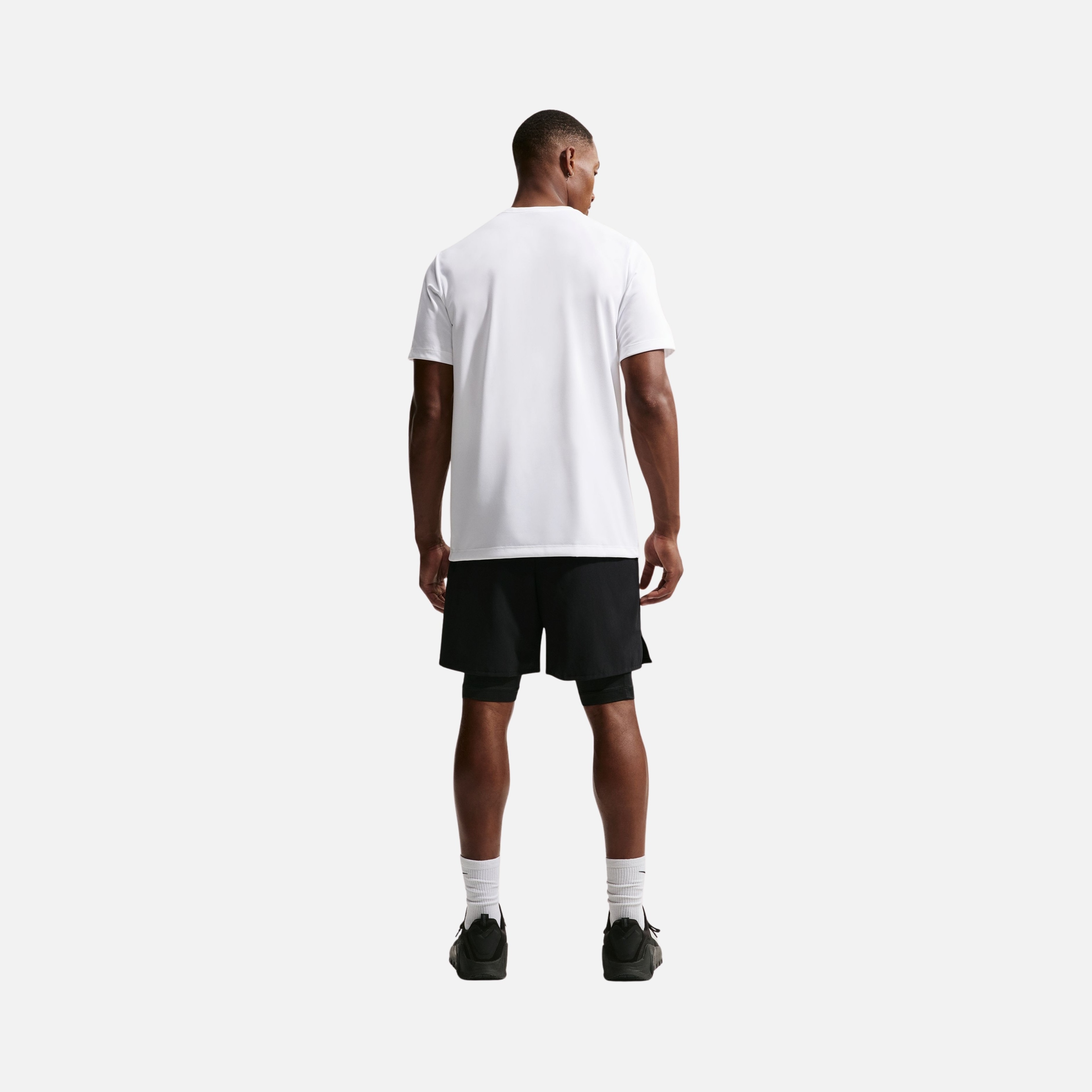 Nike Dri-Fit Unlimited 7" 2-in-1 Versatile Athletic Training Erkek Şort