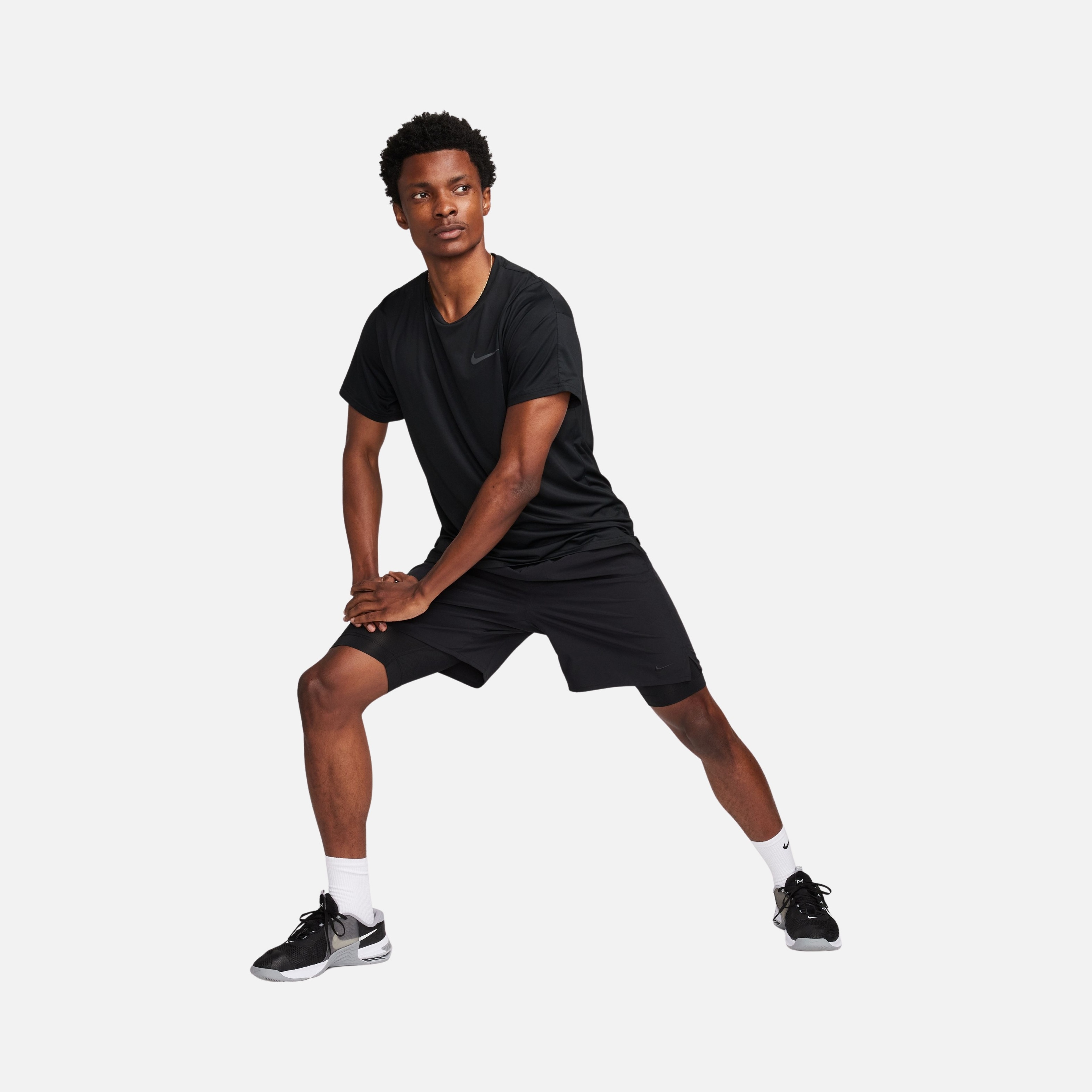 Nike Dri-Fit Unlimited 7" 2-in-1 Versatile Athletic Training Erkek Şort