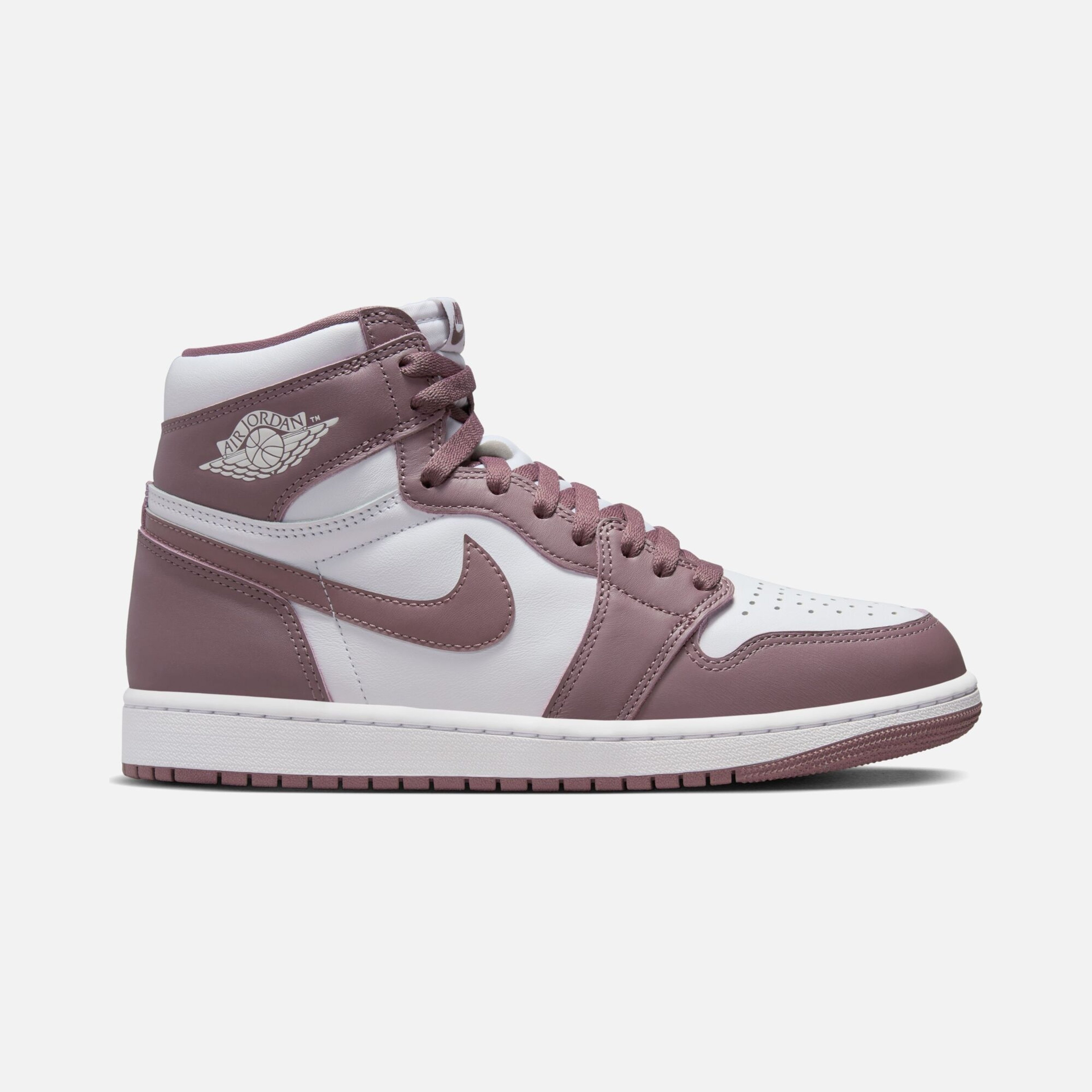 Nike GS Air Jordan 1 Retro High OG 24.5㎝ Nike Air Jordan 1 Retro High OG FW24 Erkek Spor Ayakkabı | Barçın