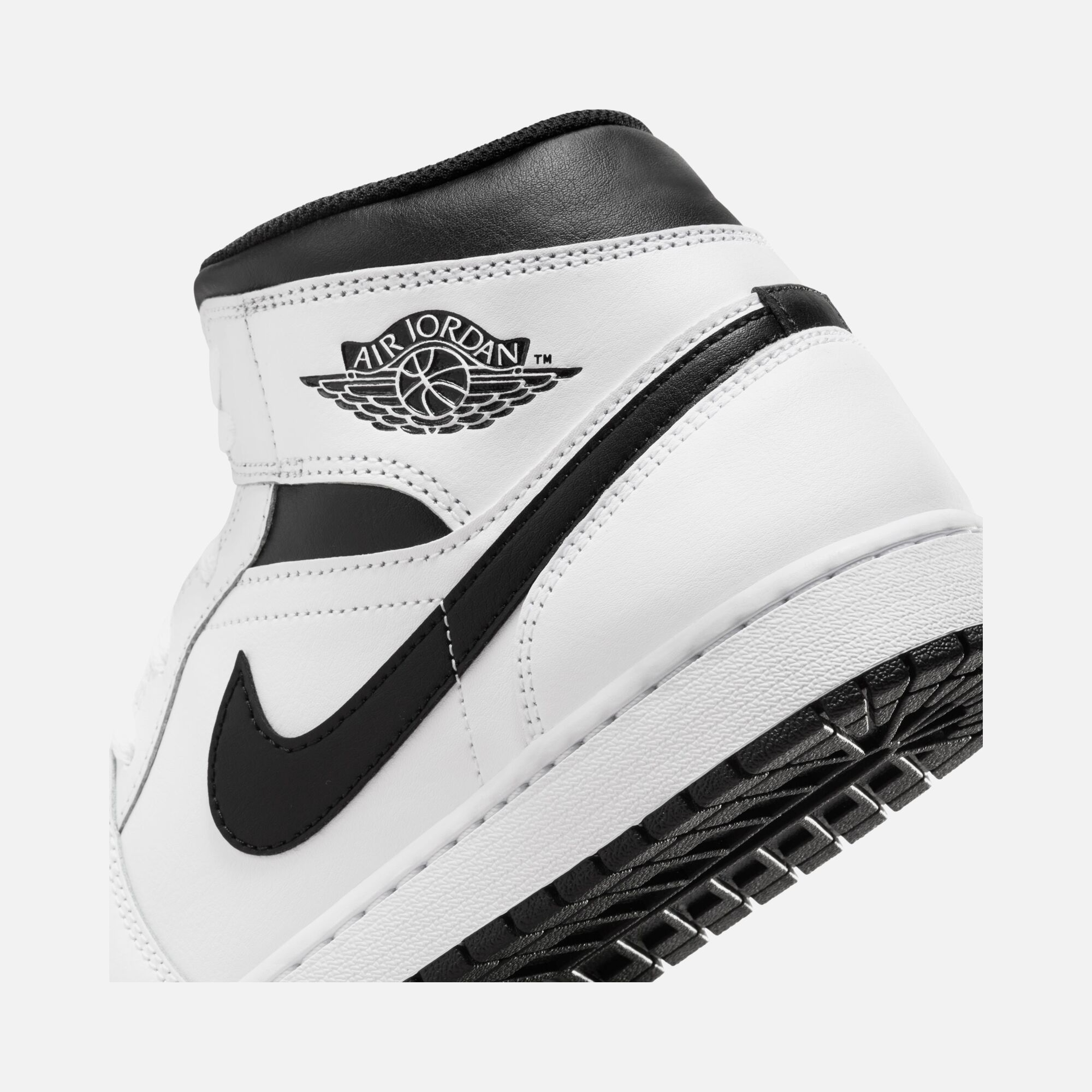 Nike Air Jordan 1 Mid SS25 Erkek Spor Ayakkabı | Barçın