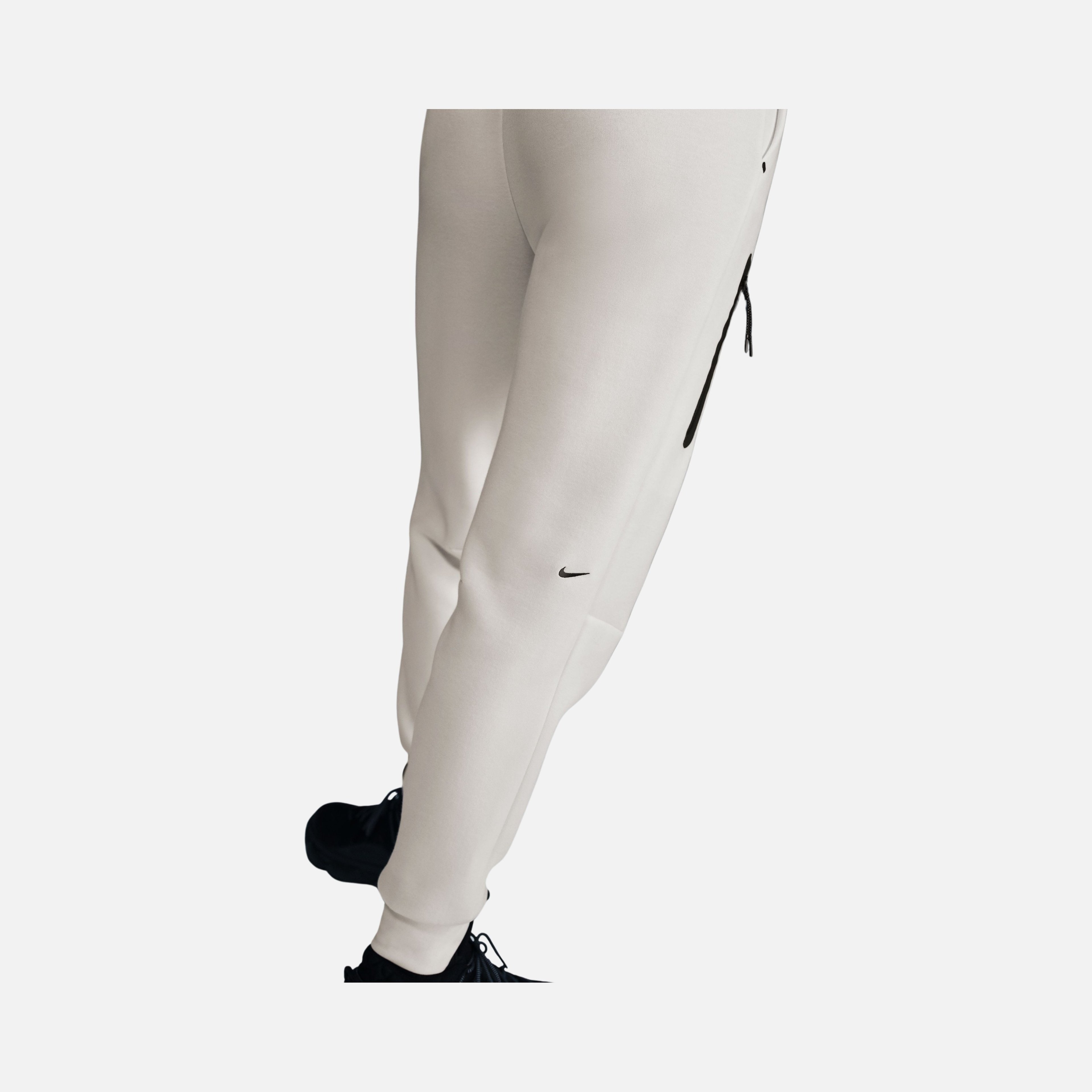 Nike Sportswear Tech Fleece Mid-Rise SS25 Kadın Pantolon