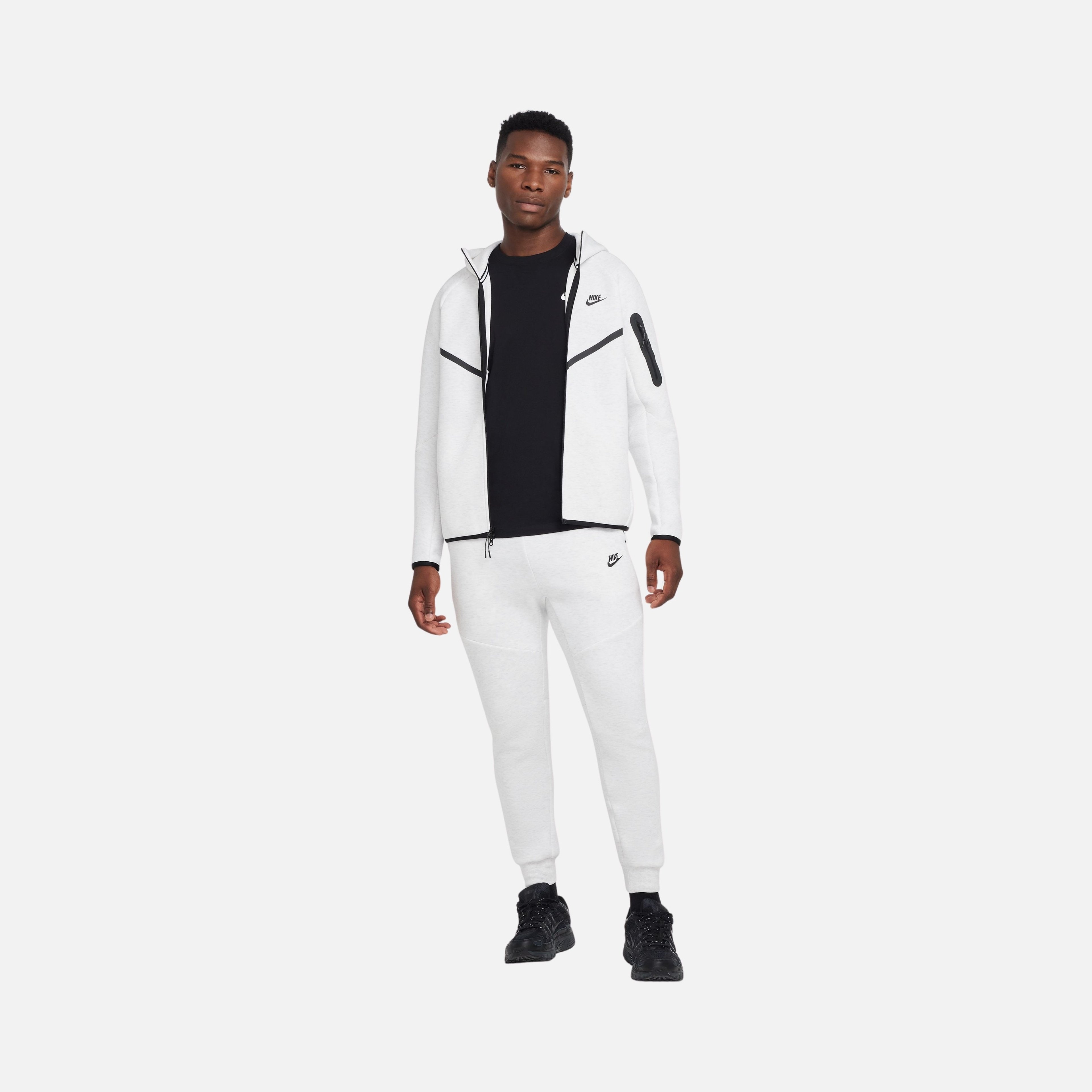 Nike Sportswear Smooth Tech Fleece Erkek Pantolon