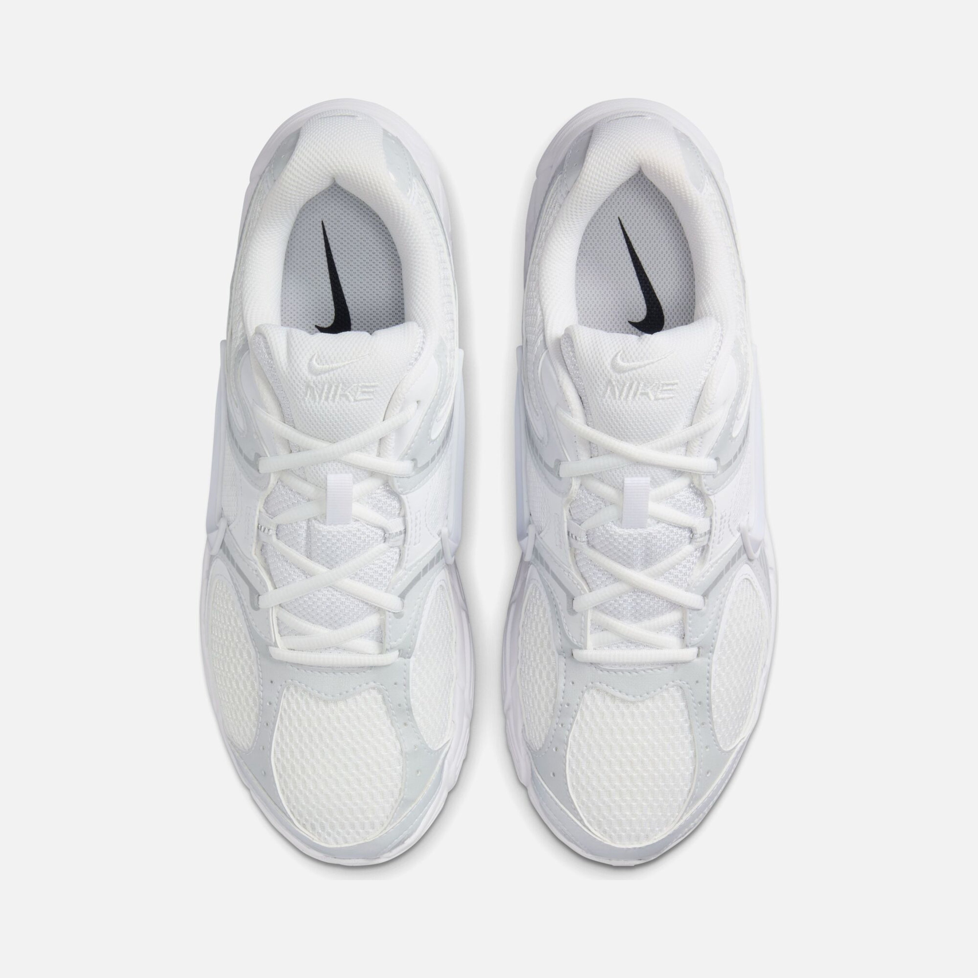 Nike V5 RNR Erkek Spor Ayakkabı