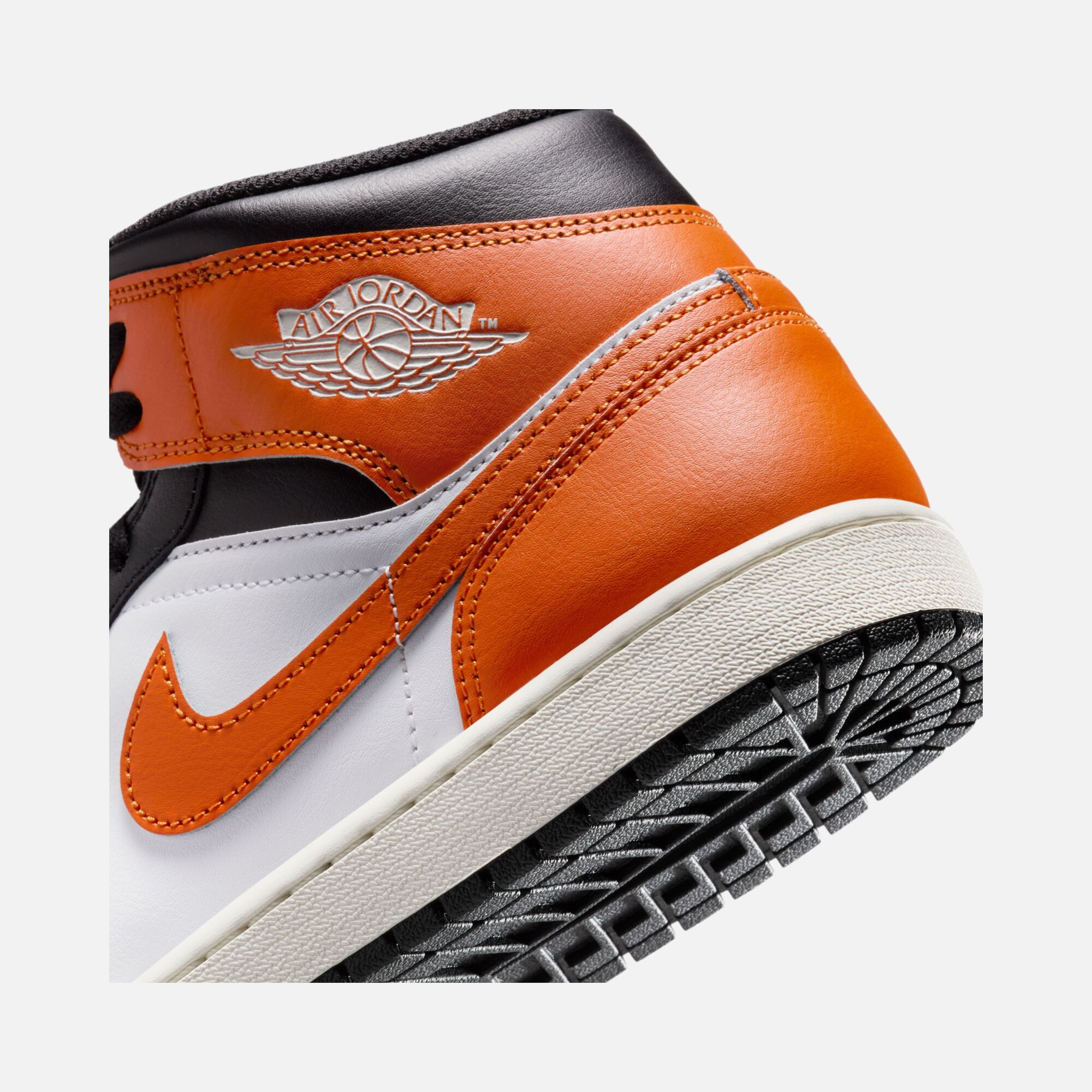 Nike Air Jordan 1 Mid SS25 Erkek Spor Ayakkabı