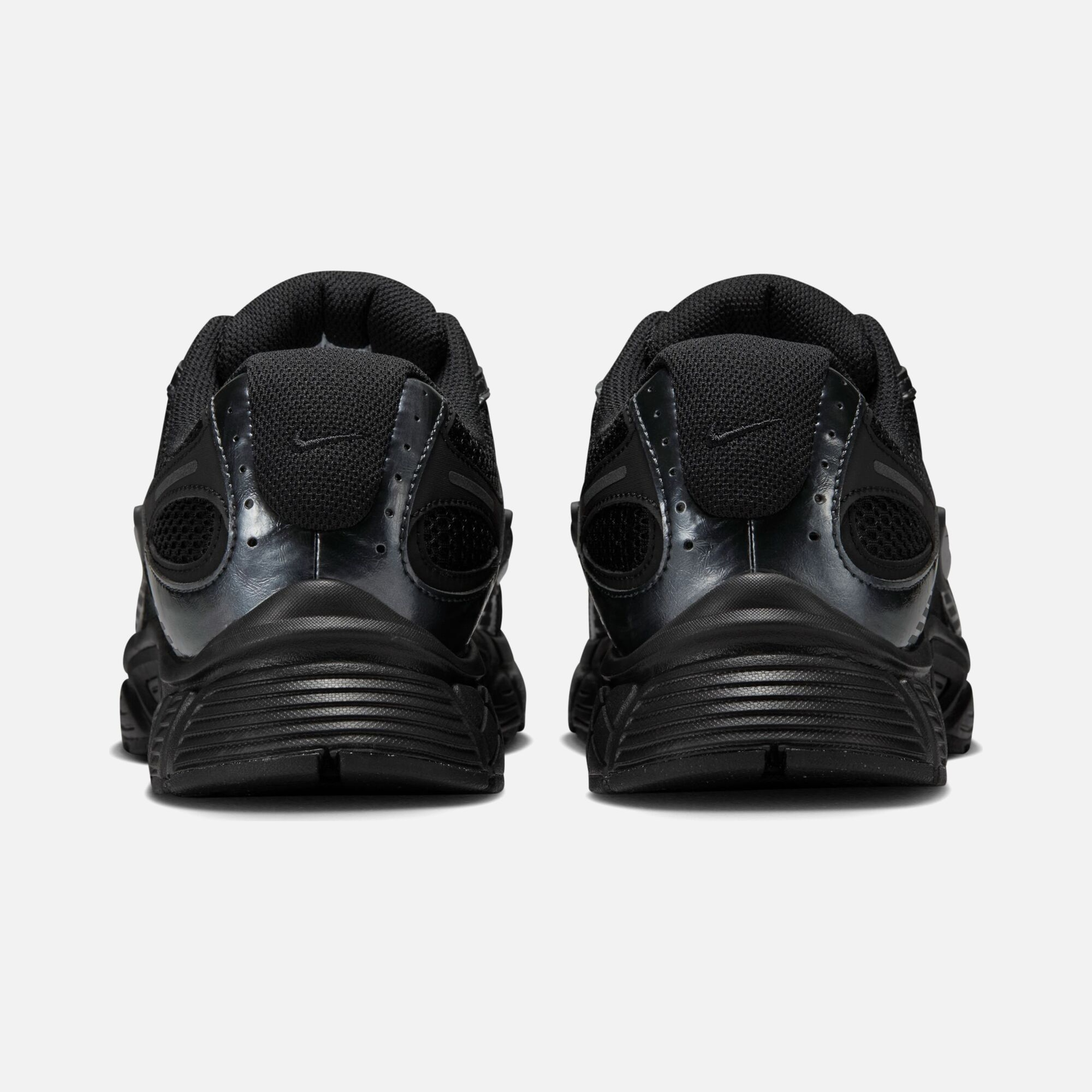 Nike V5 RNR Erkek Spor Ayakkabı