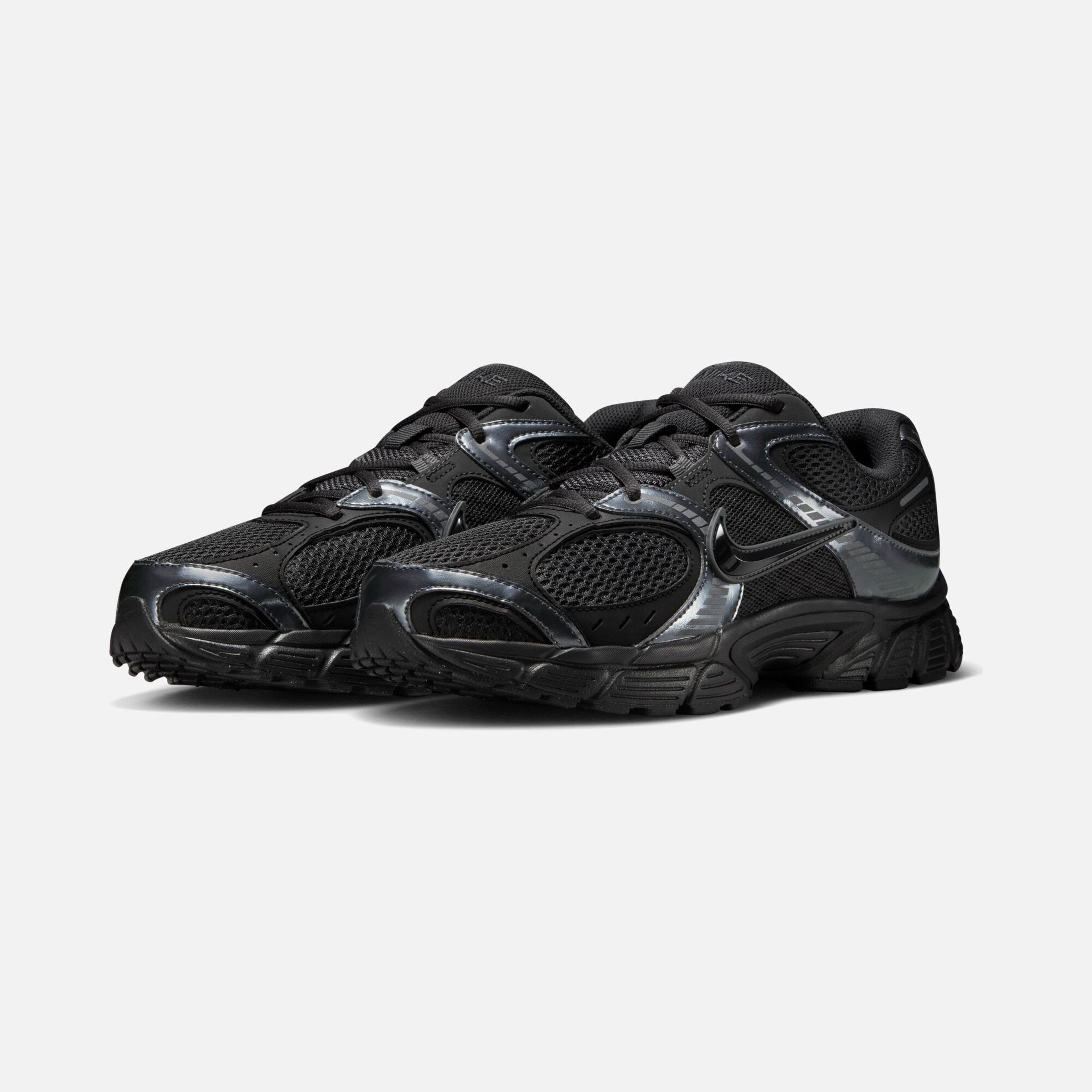 Nike V5 RNR Erkek Spor Ayakkabı