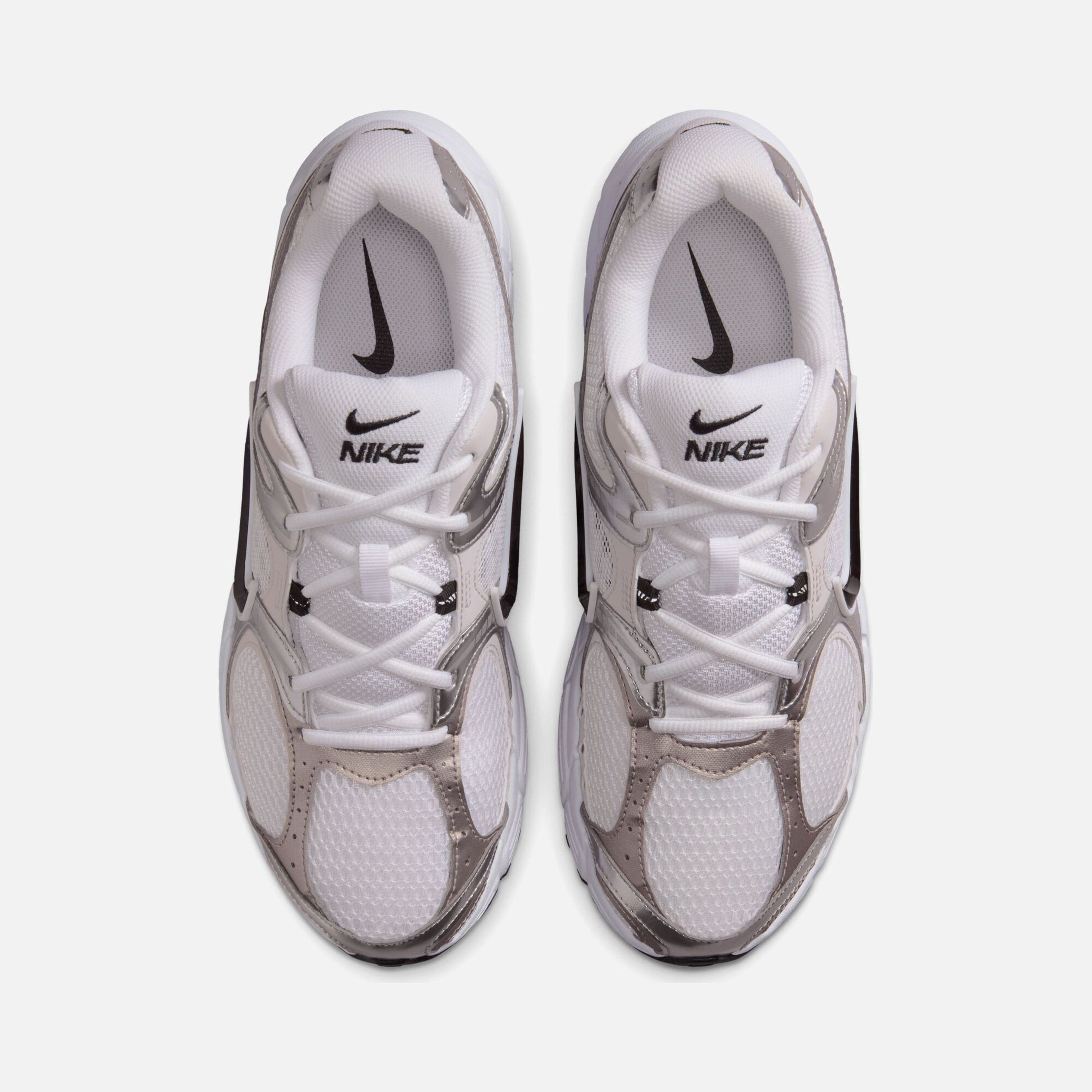 Nike V5 RNR Erkek Spor Ayakkabı