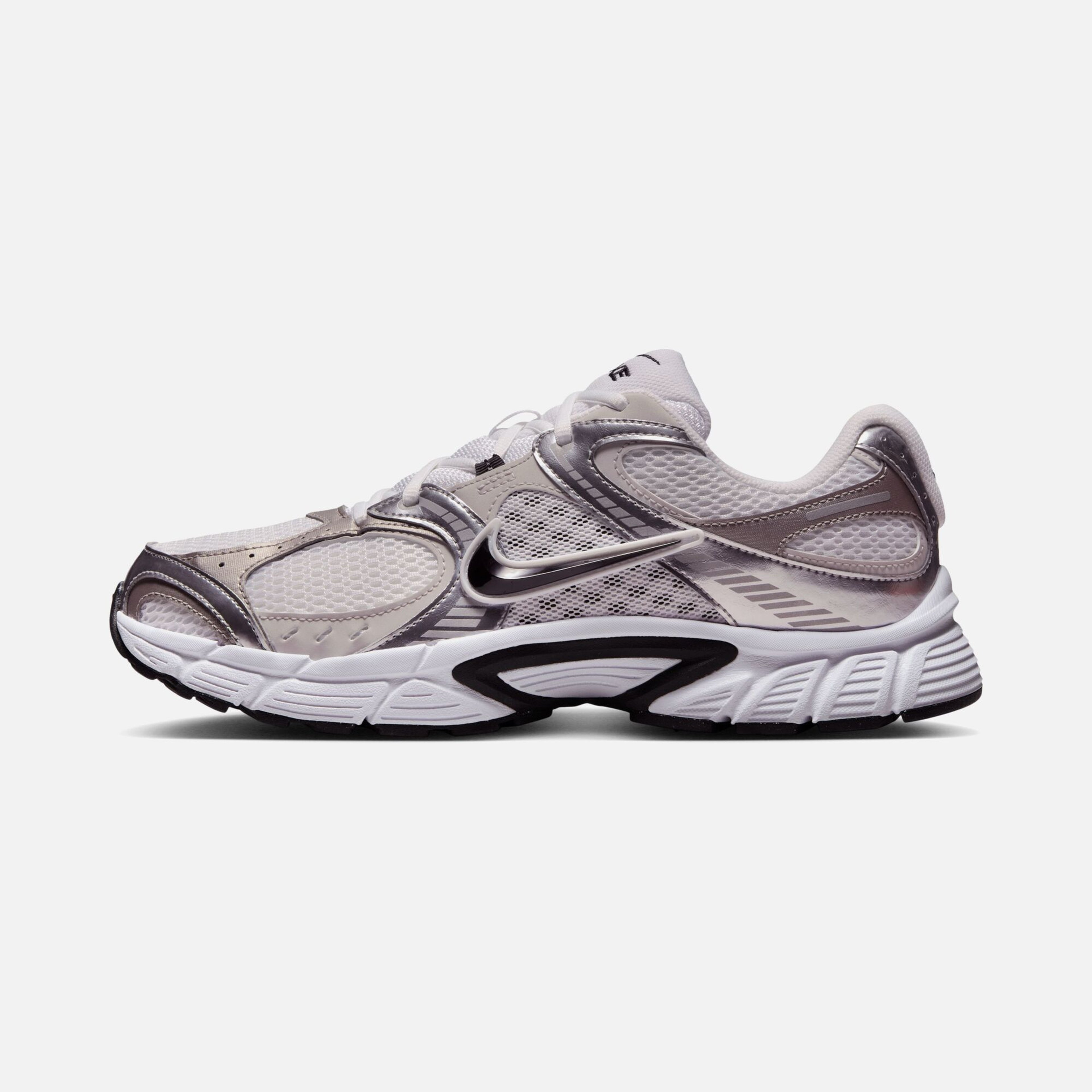 Nike V5 RNR Erkek Spor Ayakkabı