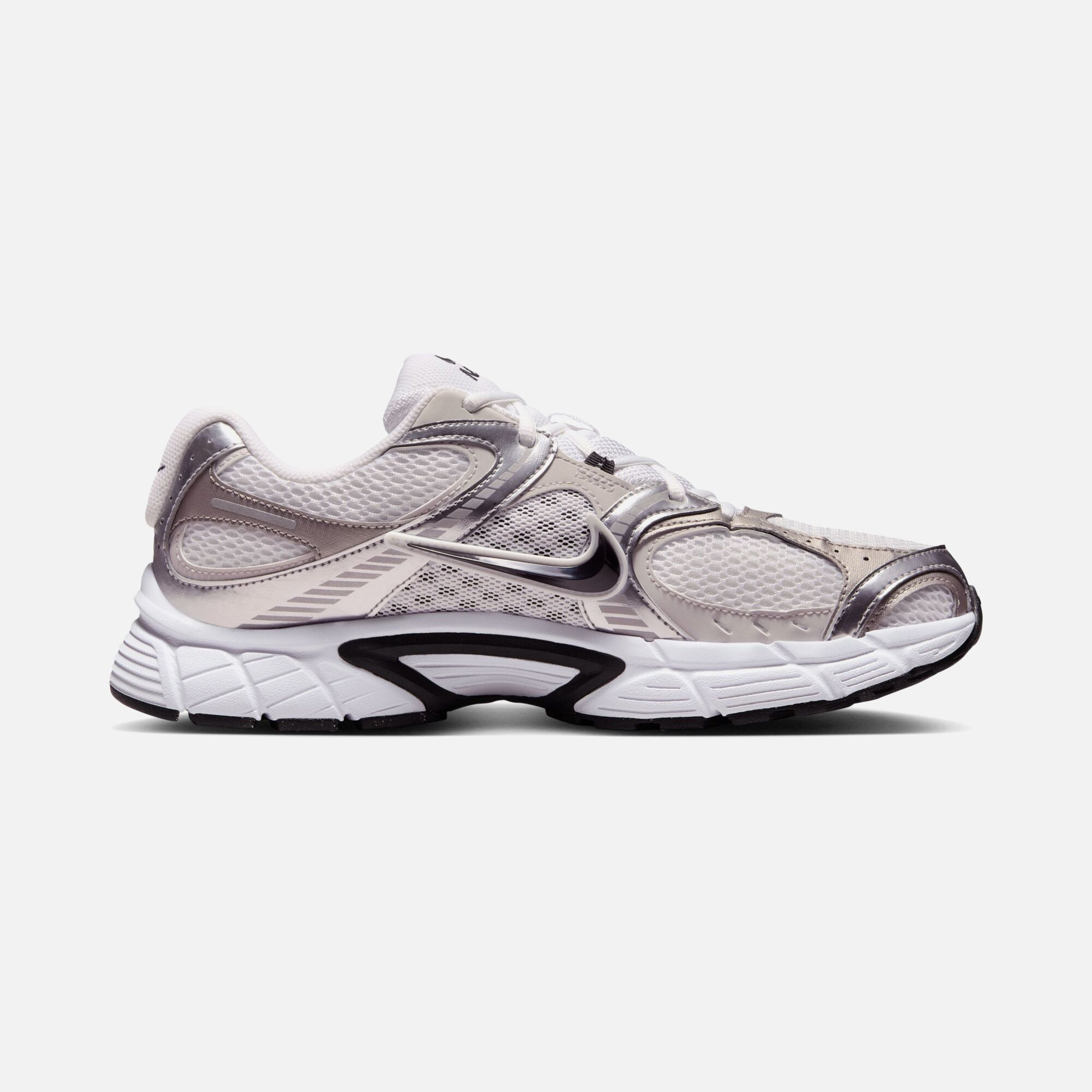 Nike V5 RNR Erkek Spor Ayakkabı
