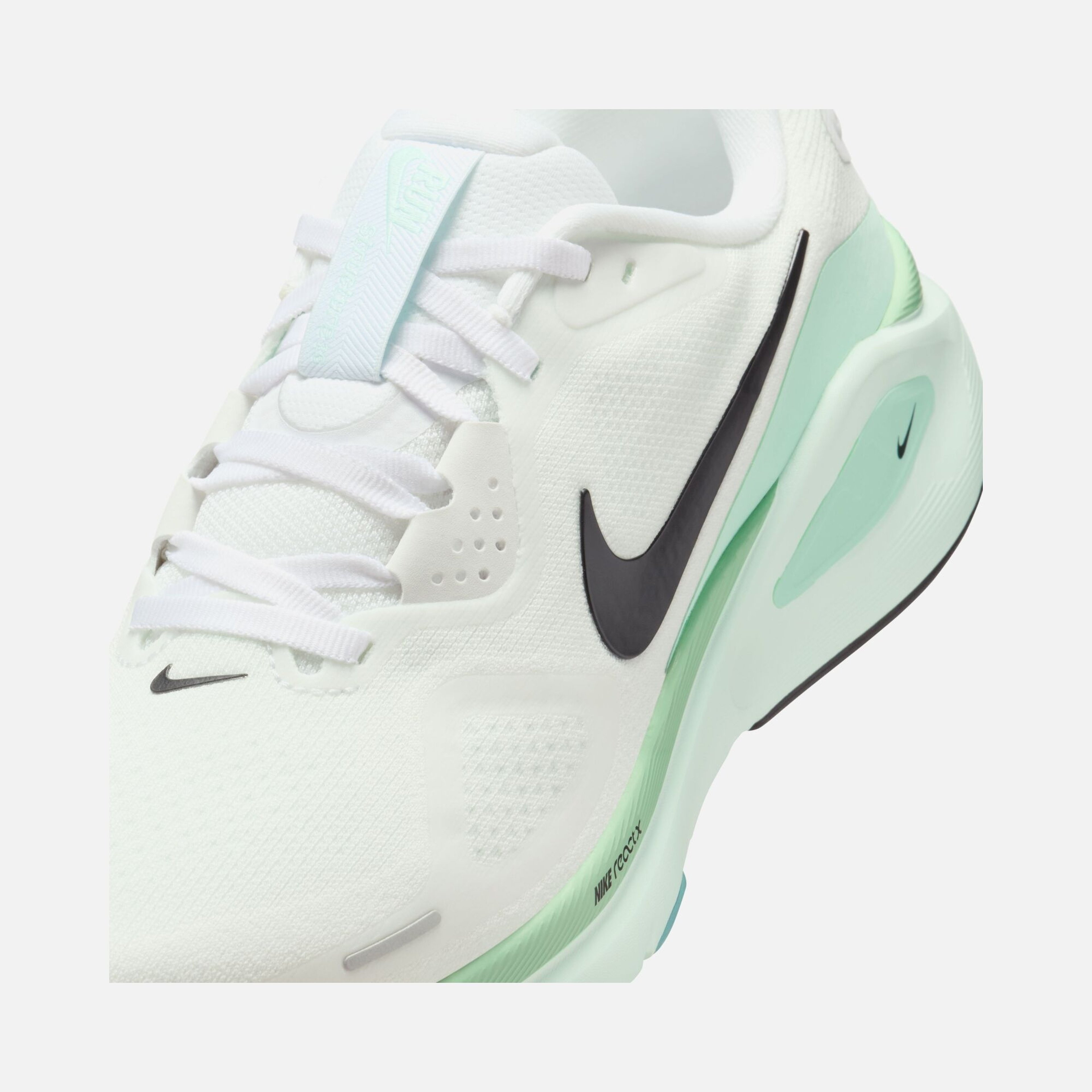 Nike Structure 26 Kadın Koşu Ayakkabısı