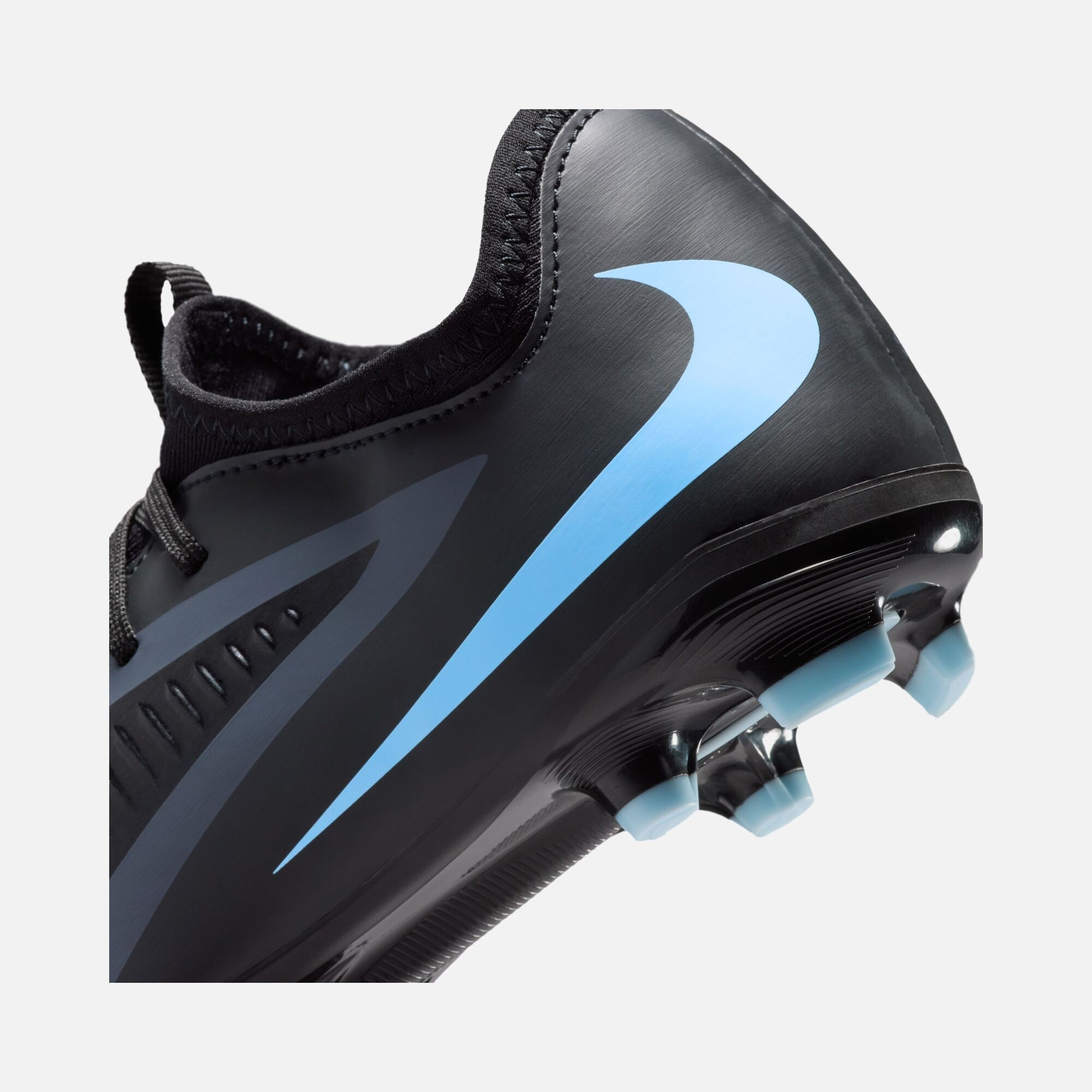 Nike Jr Phantom 6 Low Academy Fg/Mg Çocuk Krampon