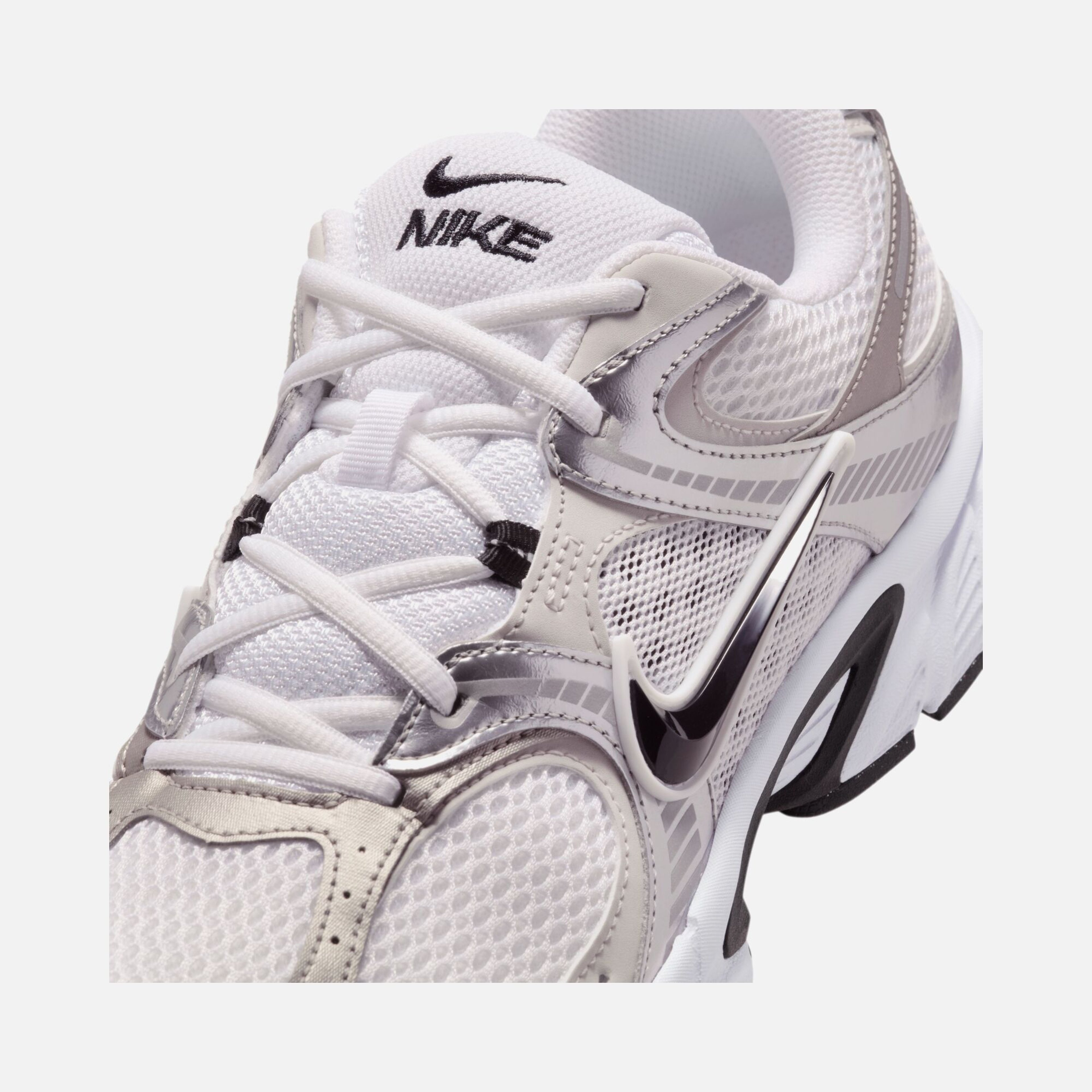 Nike V5 RNR Erkek Spor Ayakkabı