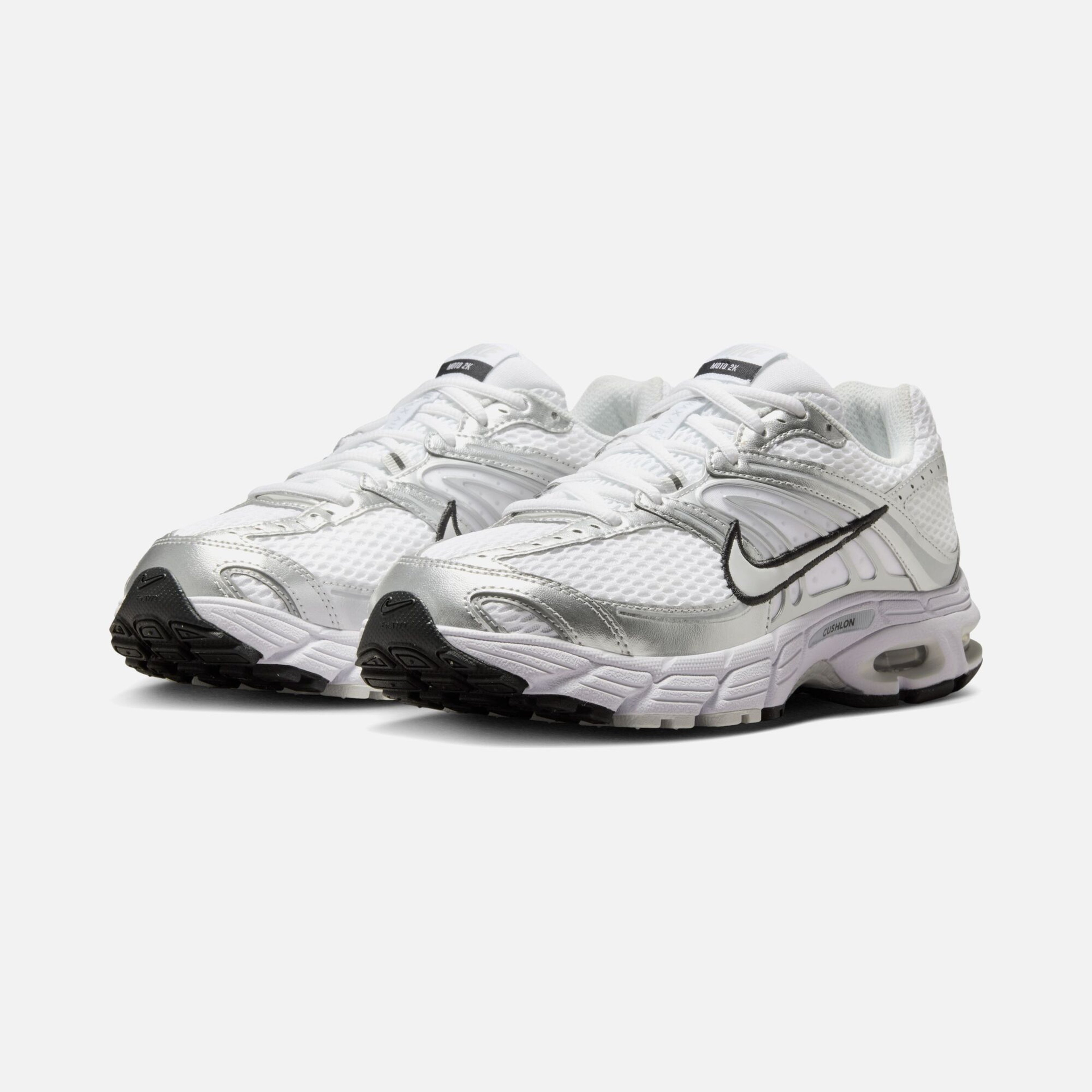 Nike Air Max Moto 2 Kadın Spor Ayakkabı