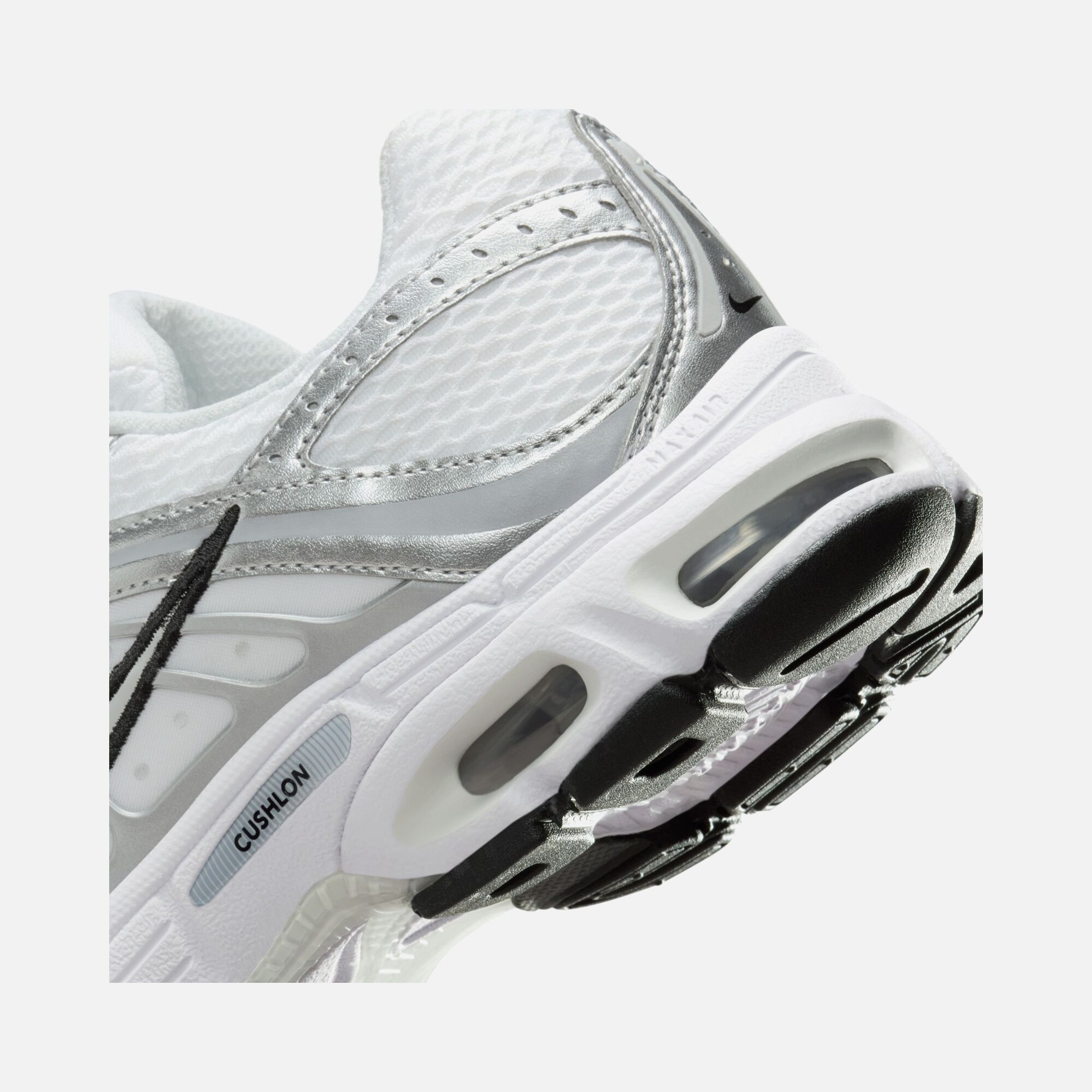 Nike Air Max Moto 2 Kadın Spor Ayakkabı
