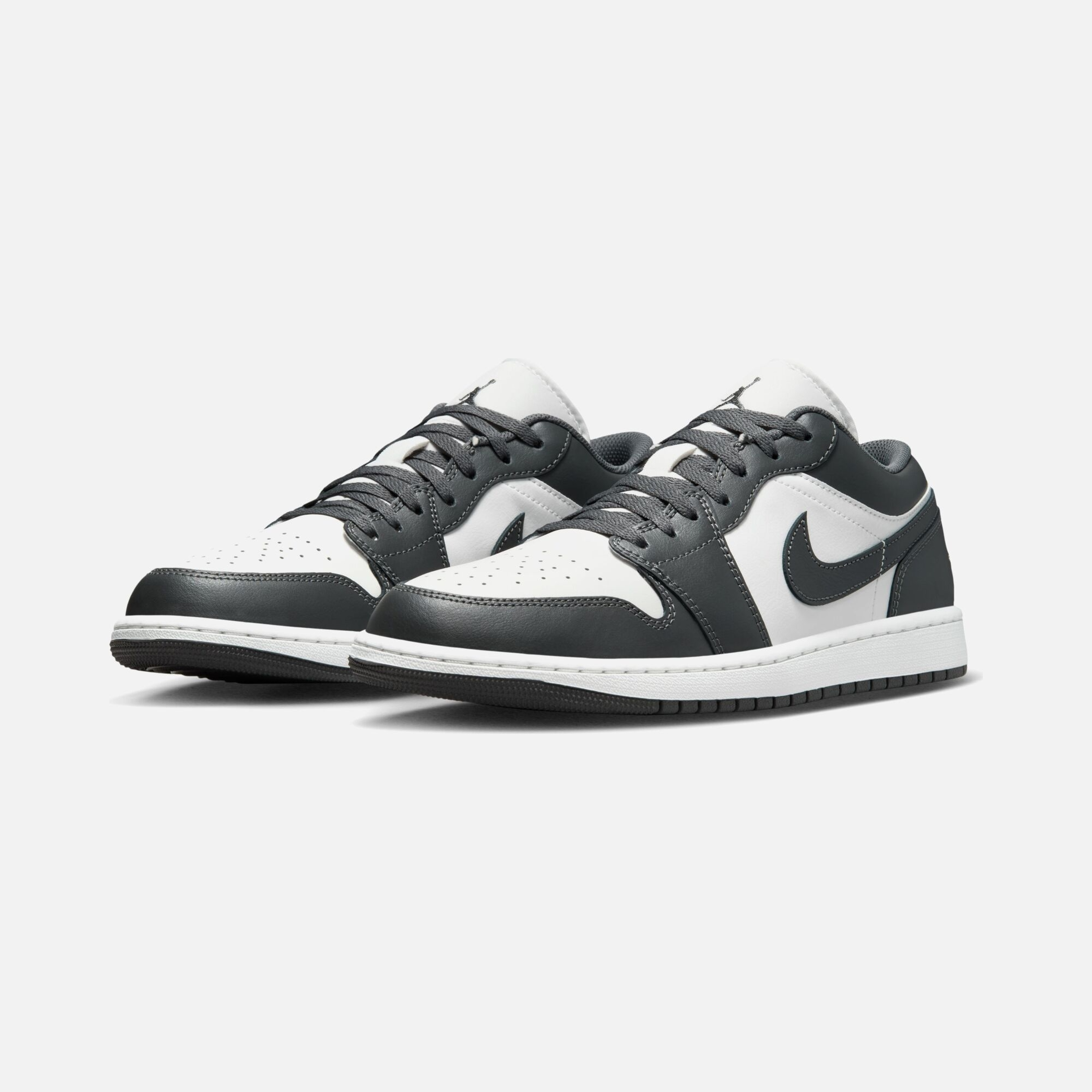 Nike Air Jordan 1 Low CO Erkek Spor Ayakkabı