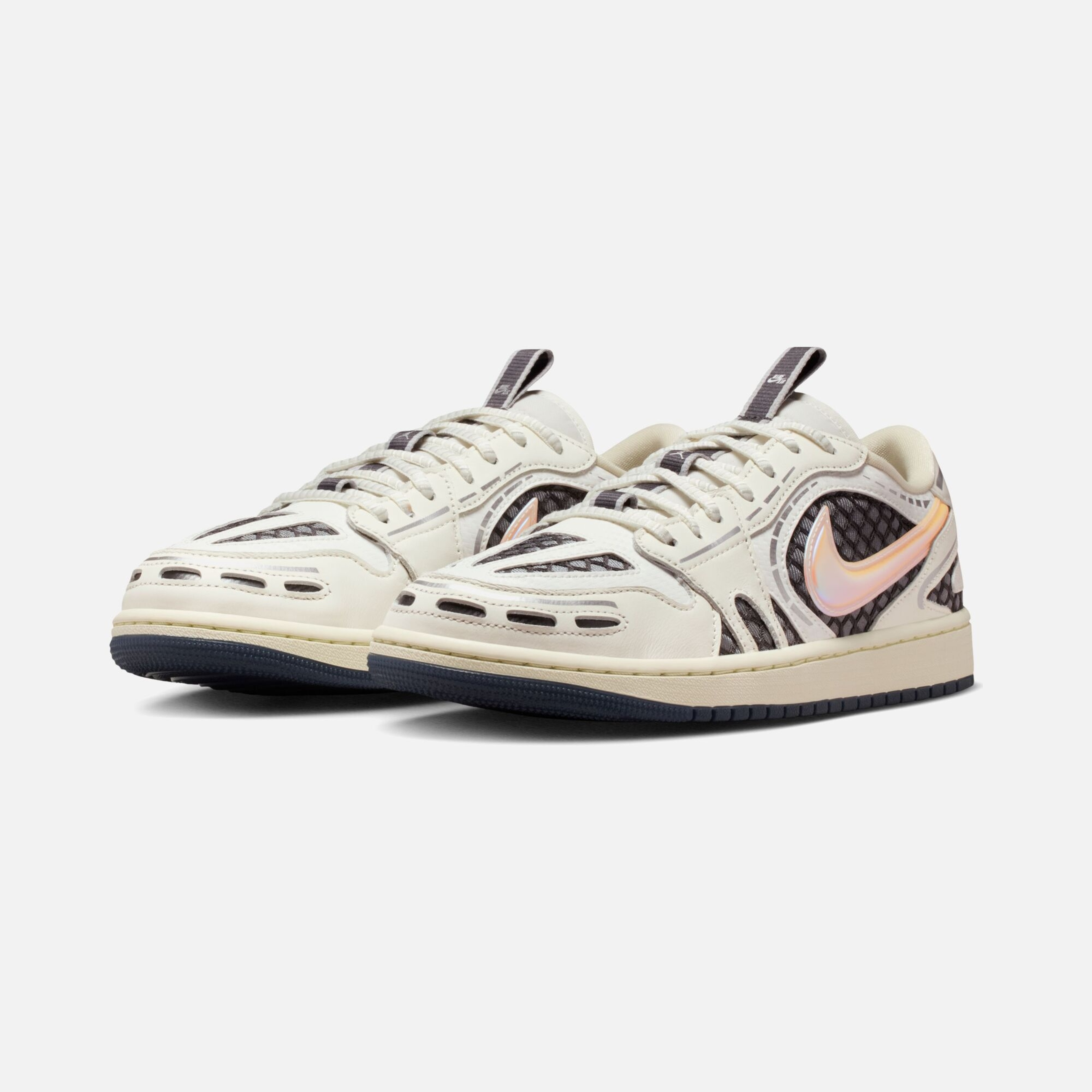 Nike Wmns Air Jordan 1 Mm Low V3 Kadın Spor Ayakkabı