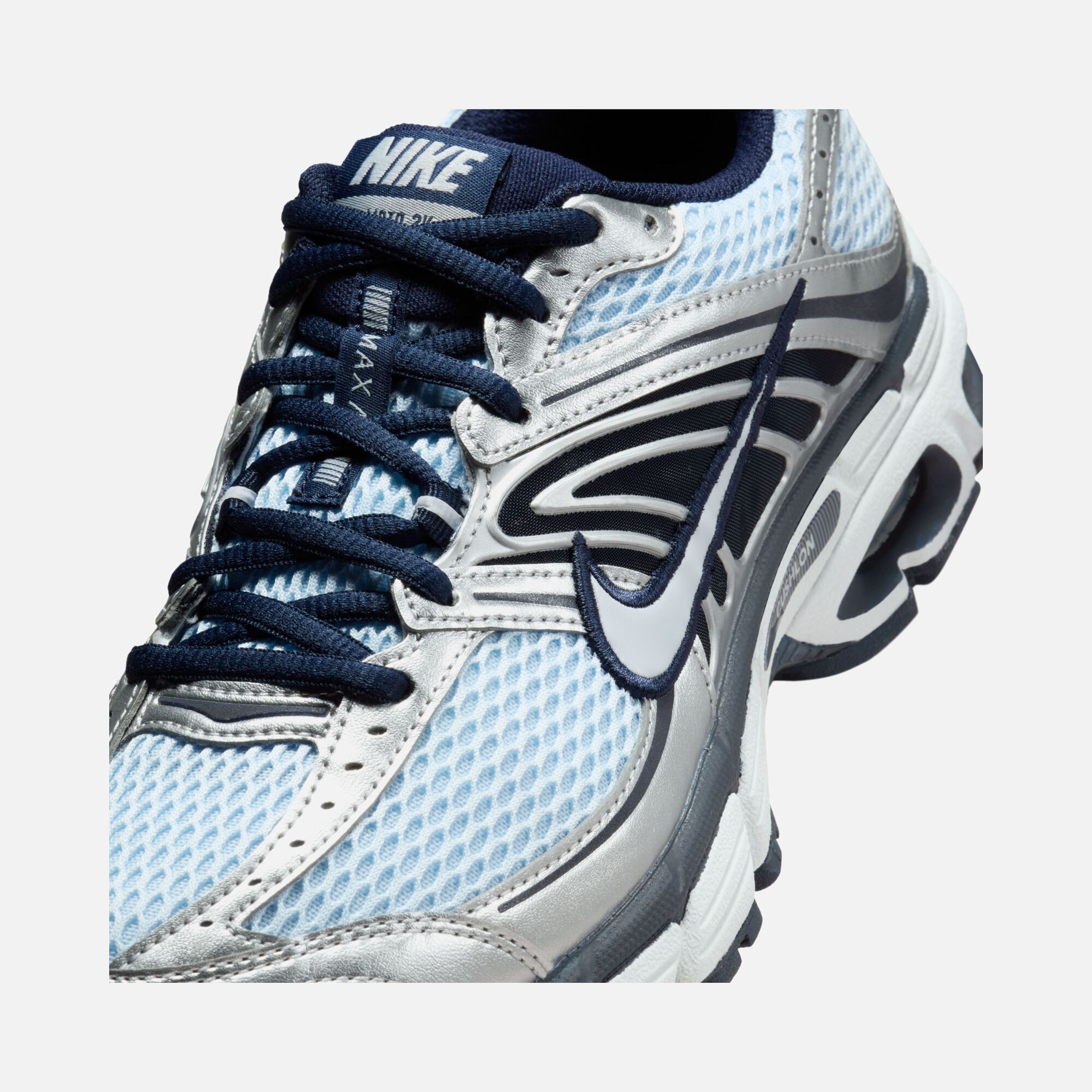 Nike Air Max Moto 2 Kadın Spor Ayakkabı