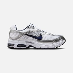 Nike Air Max Moto 2 Kadın Spor Ayakkabı