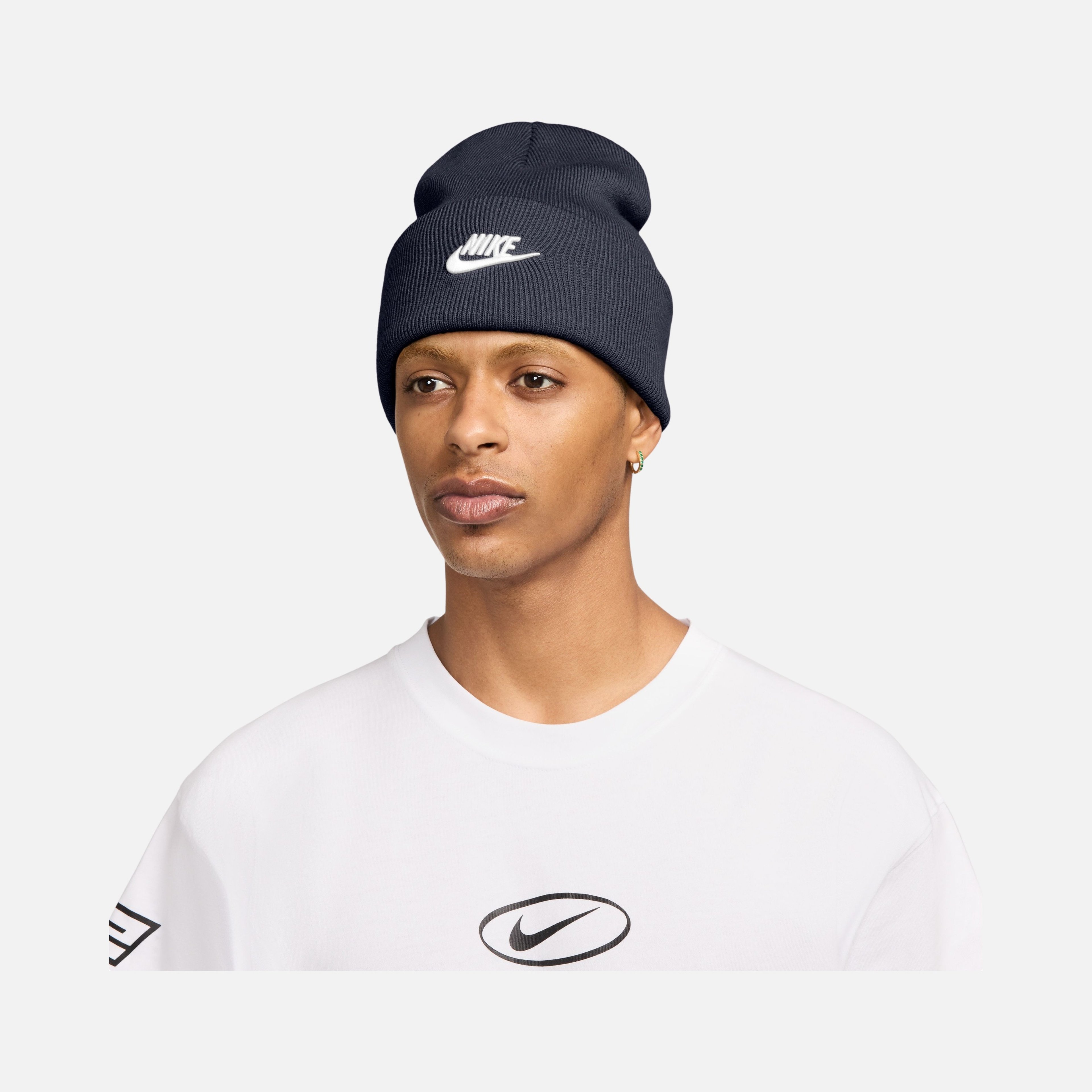 Nike Sportswear Peak Embroidered Futura Logo Unisex Bere