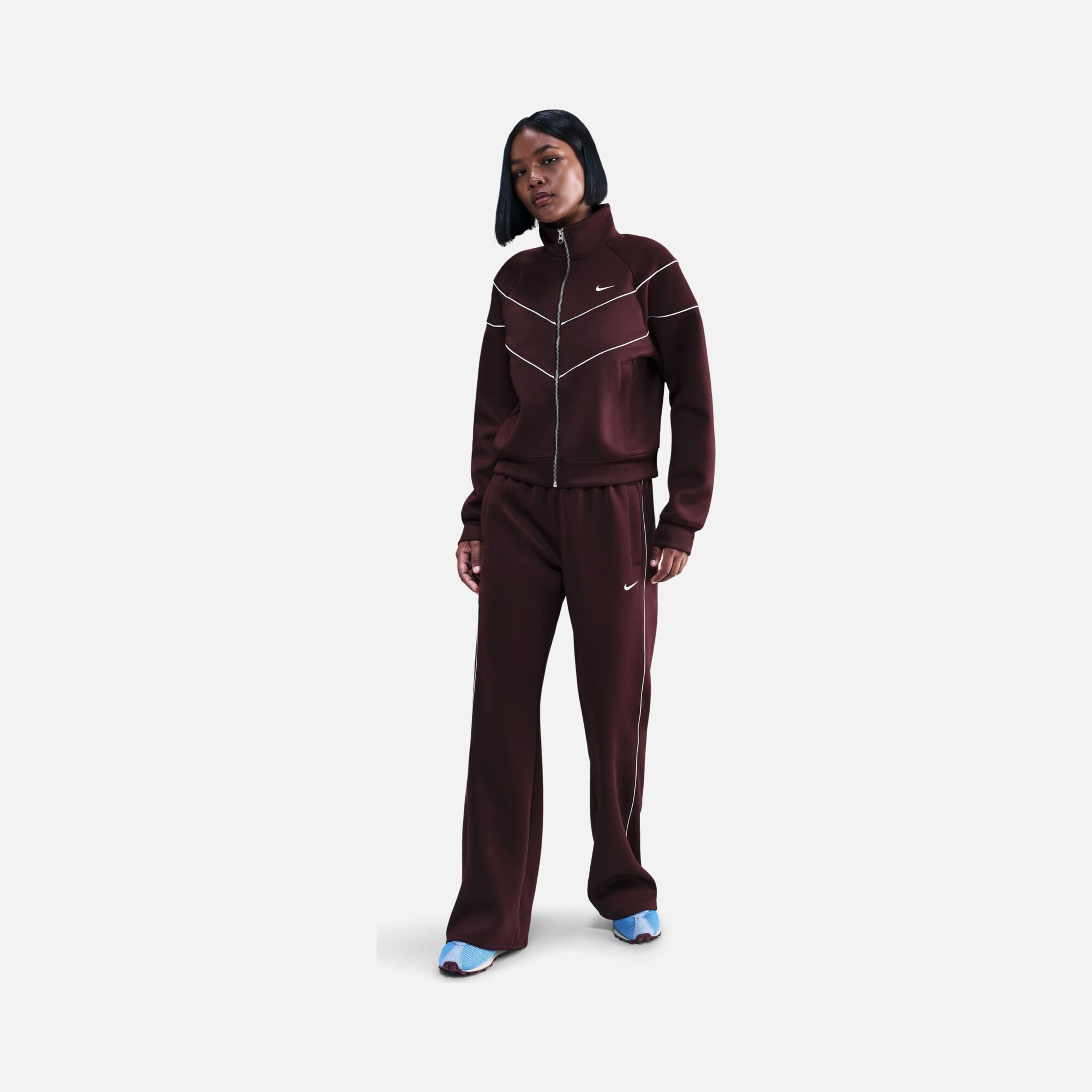 Nike Sportswear Essentials Windrunner Mid-Rise Slim Poly Knit Kadın Pantolon