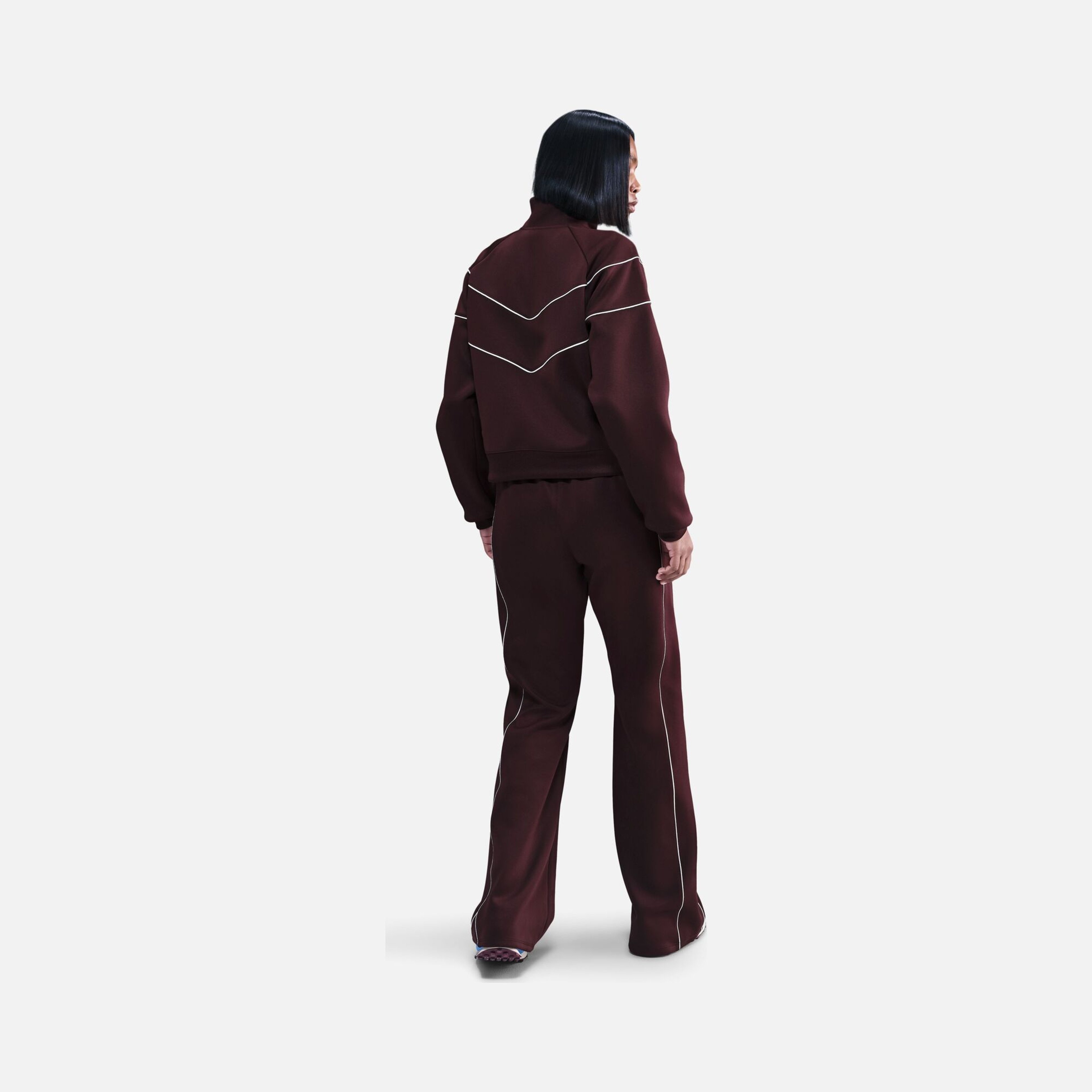 Nike Sportswear Essentials Windrunner Mid-Rise Slim Poly Knit Kadın Pantolon