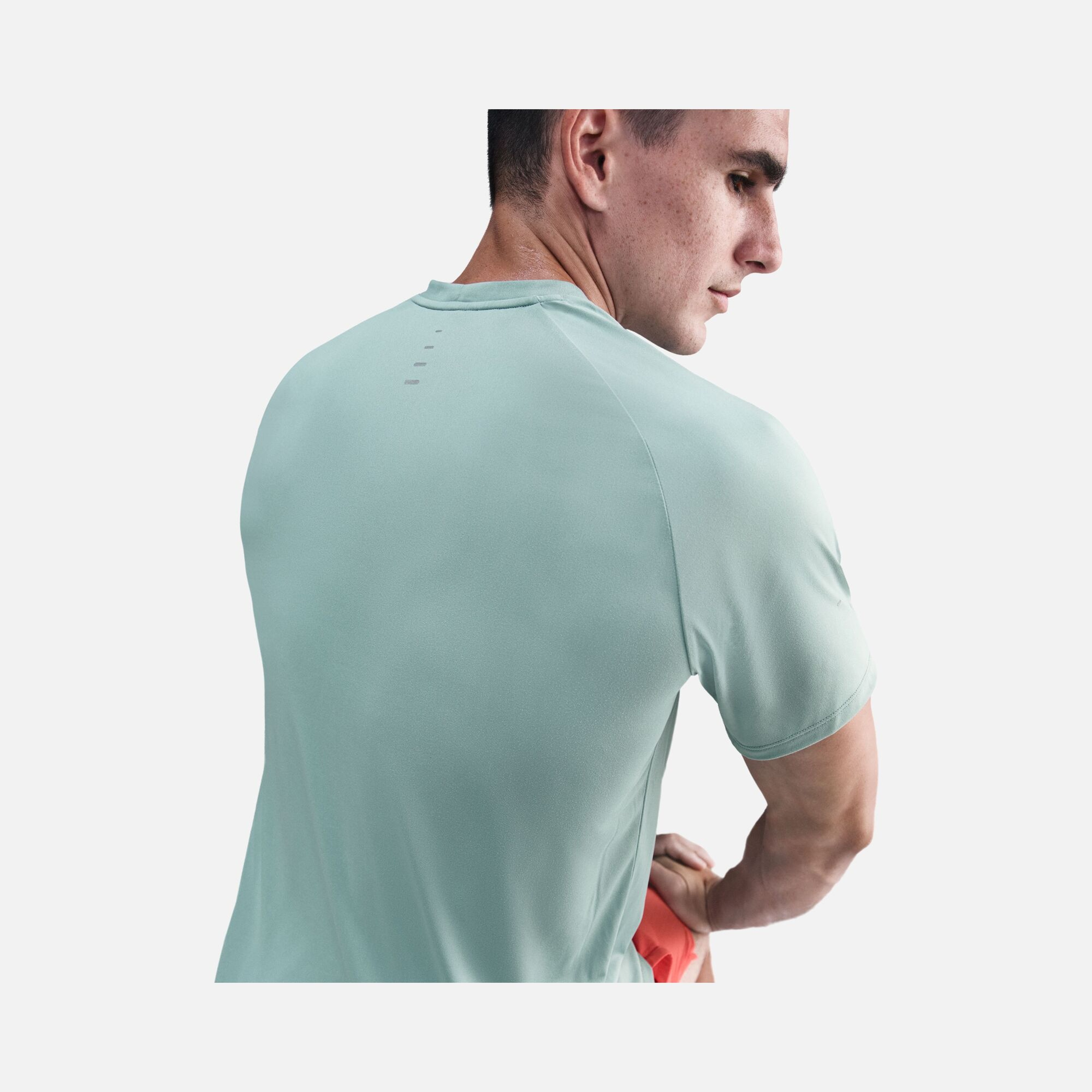 Nike Dri-Fit ADV Stride Running Short-Sleeve Erkek Tişört