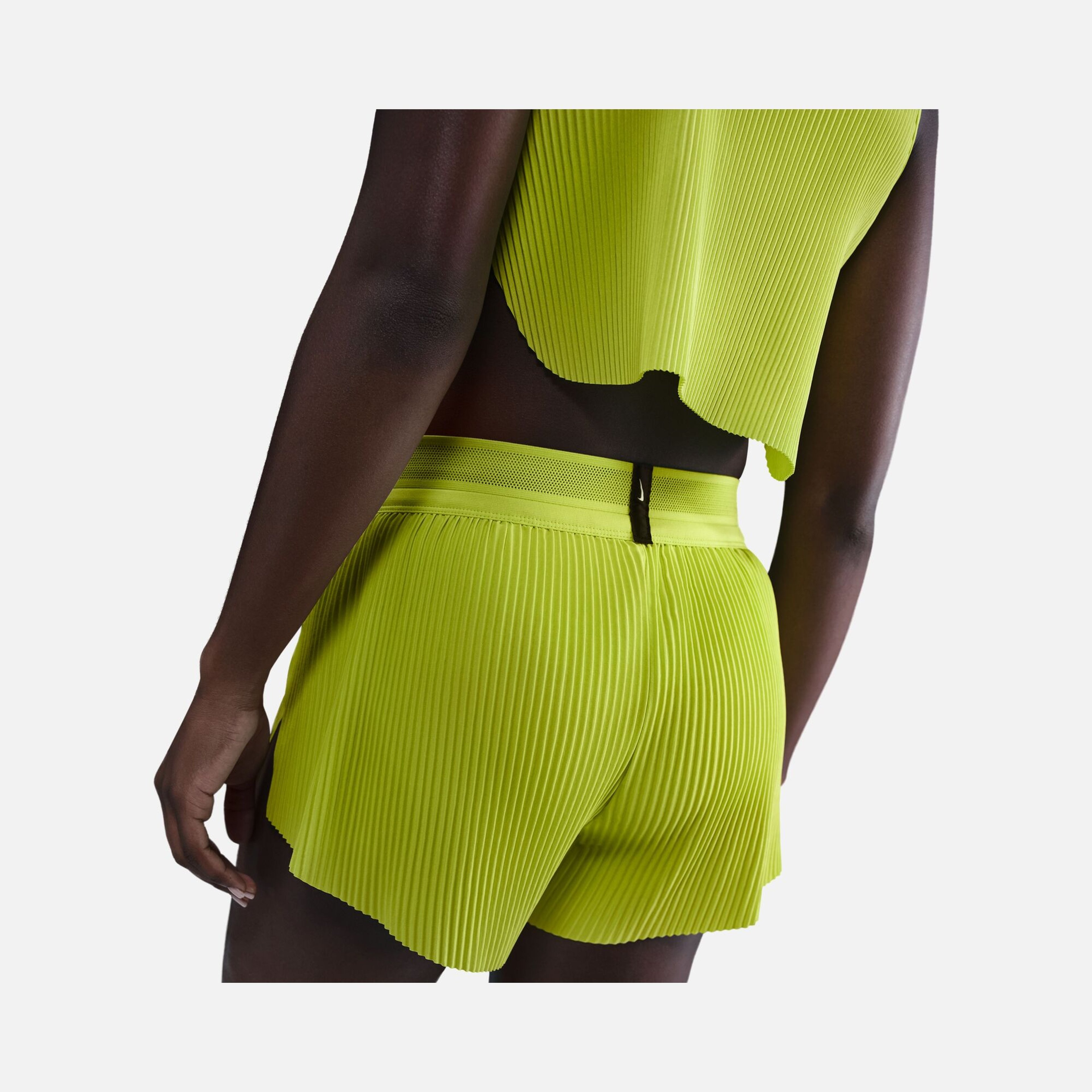 Nike AeroSwift Dri-Fit ADV Mid-Rise Brief-Lined 3" Running Kadın Şort