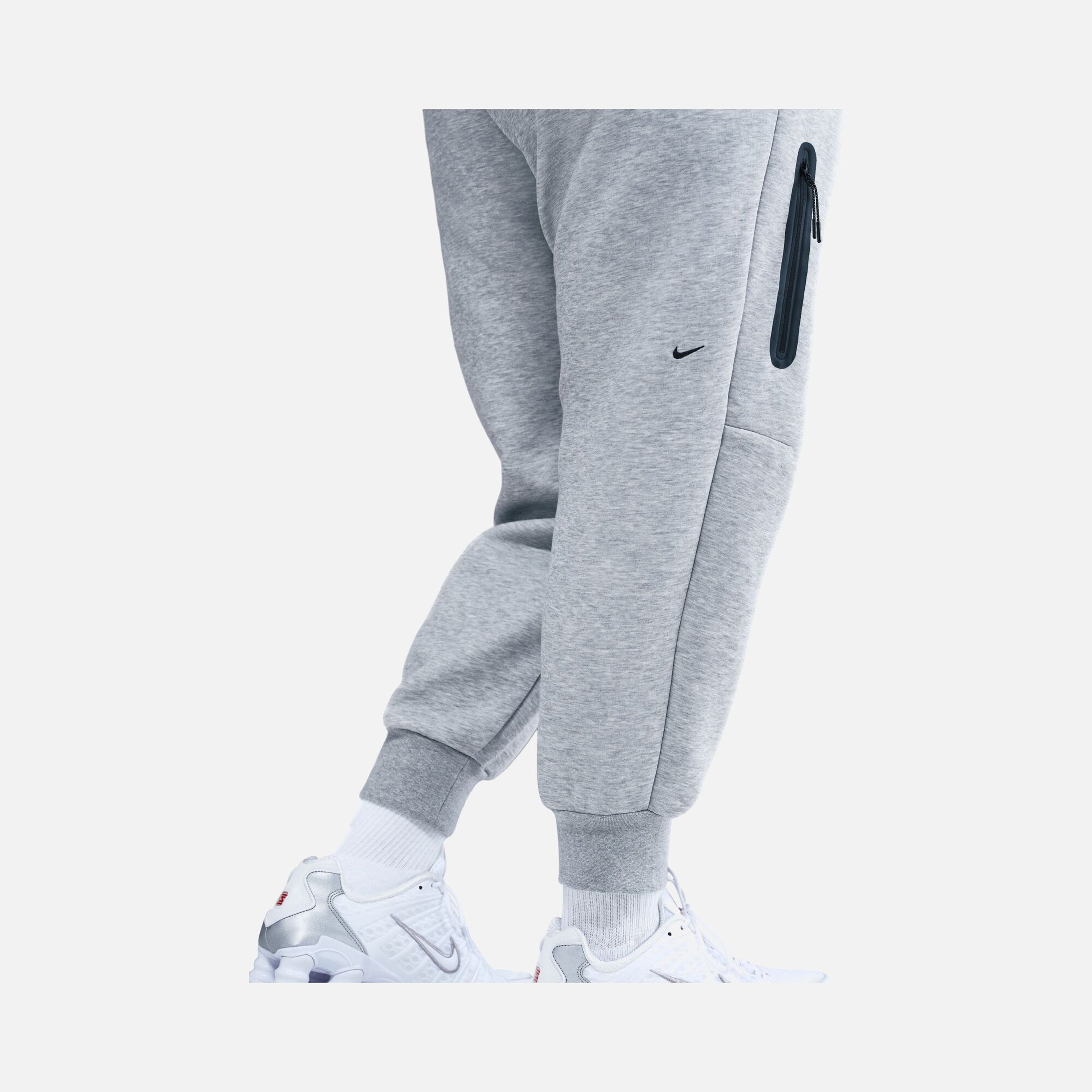 Nike Tech Fleece Mid-Rise Jogger Kadın Pantolon
